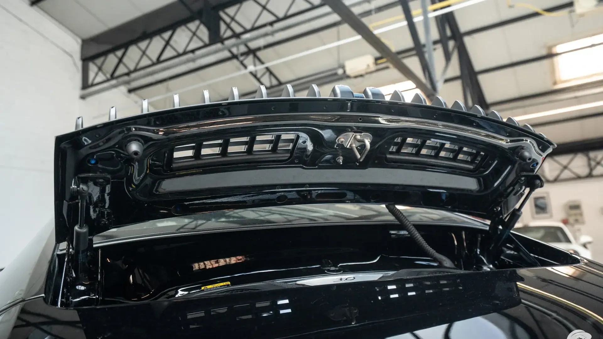 Porsche 911 — photo 47