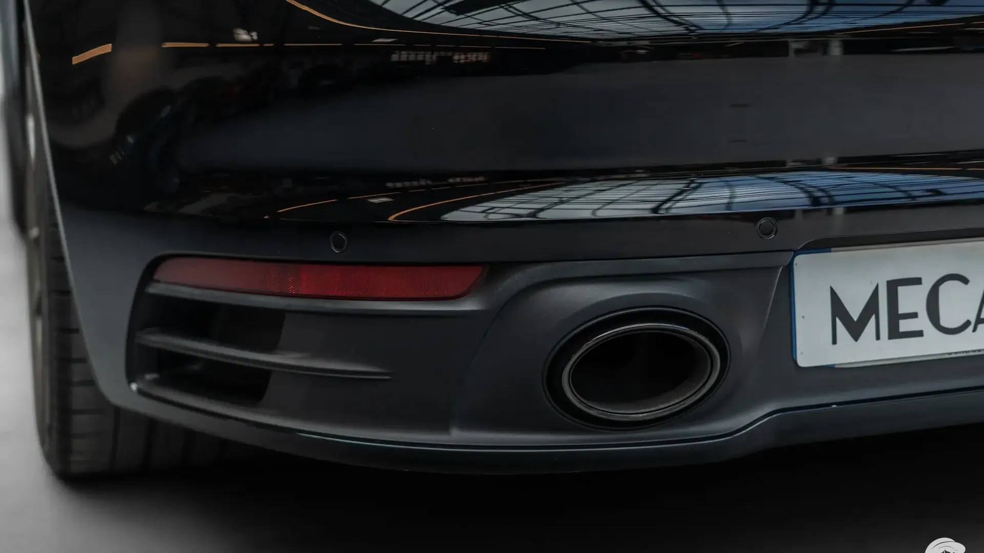 Porsche 911 — photo 41