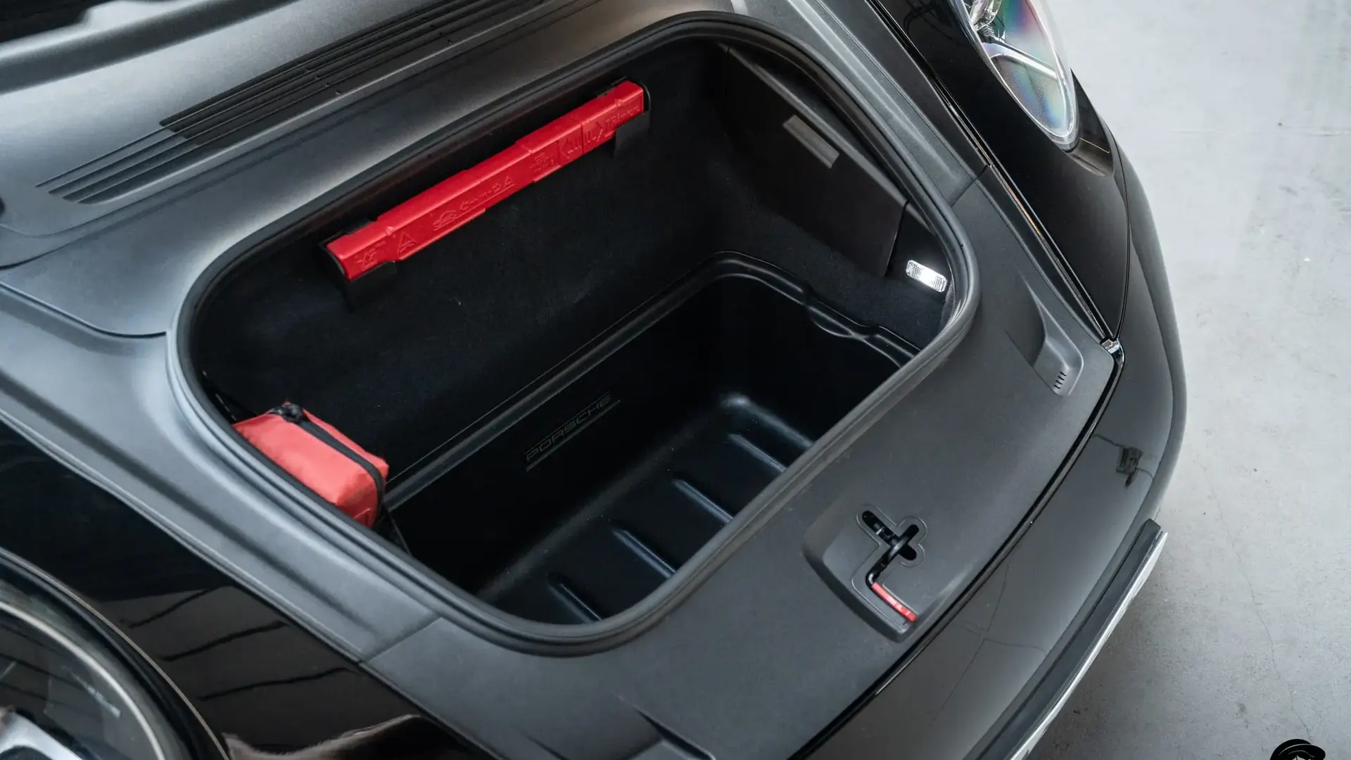 Porsche 911 — photo 45
