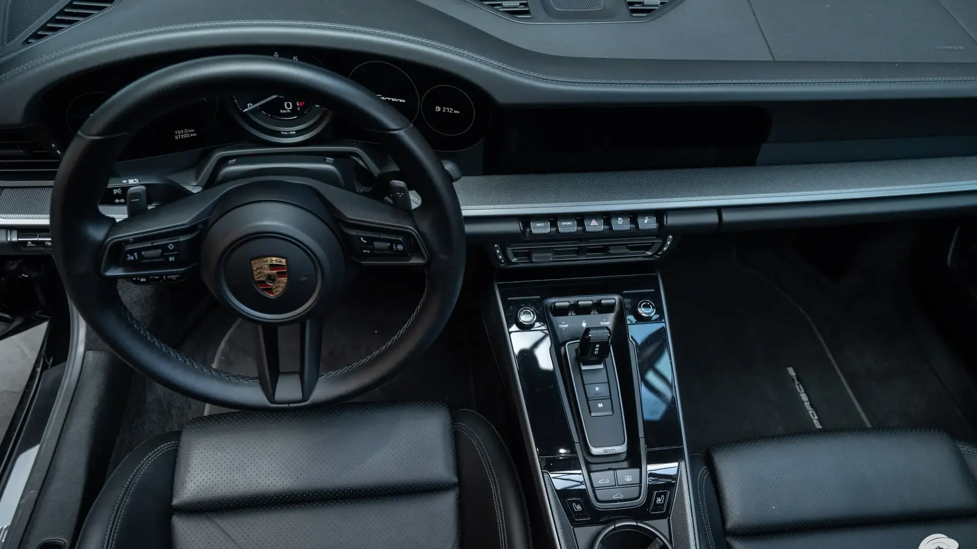 Porsche 911 — photo 10