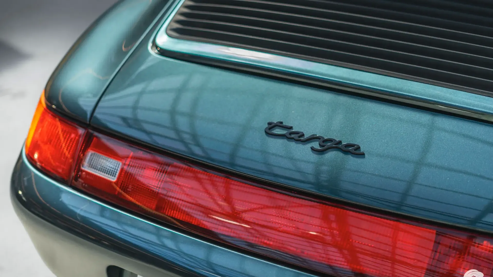 Porsche 911 — photo 46