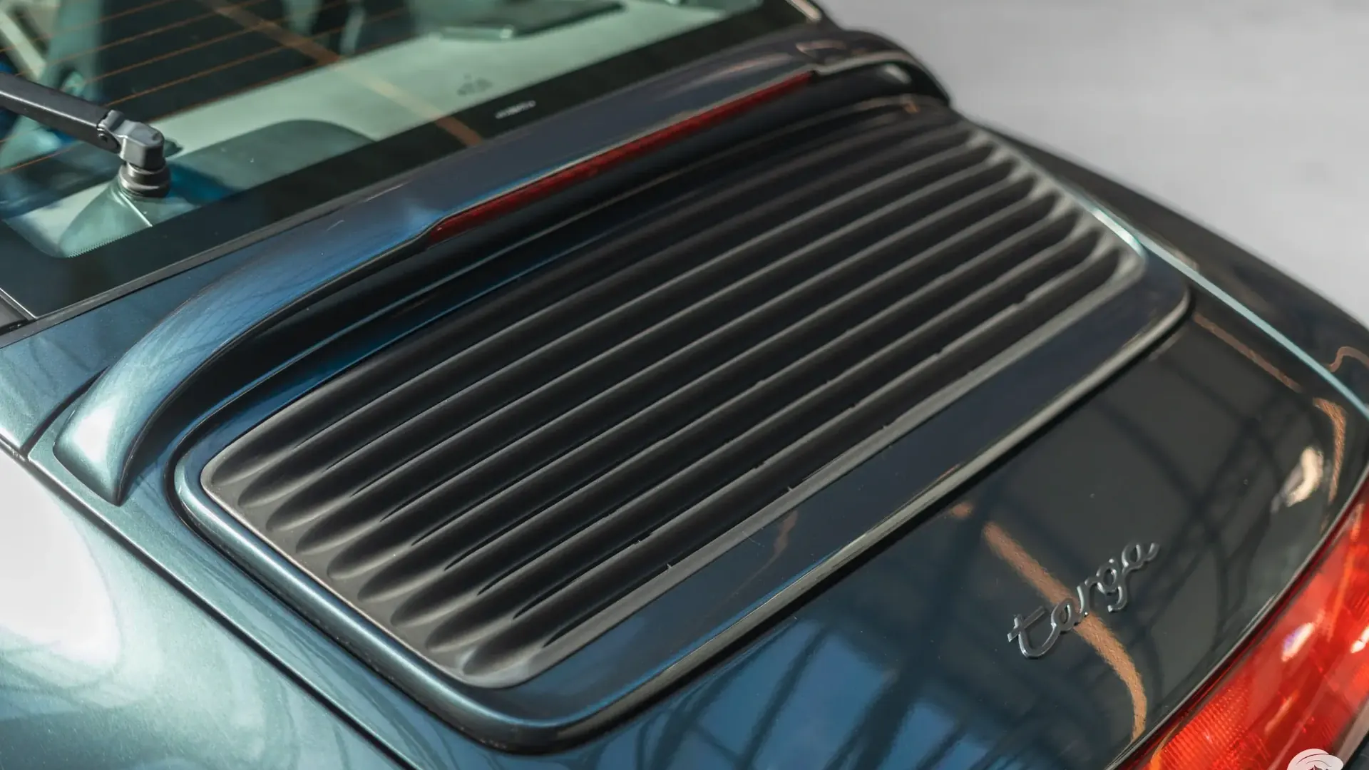 Porsche 911 — photo 42