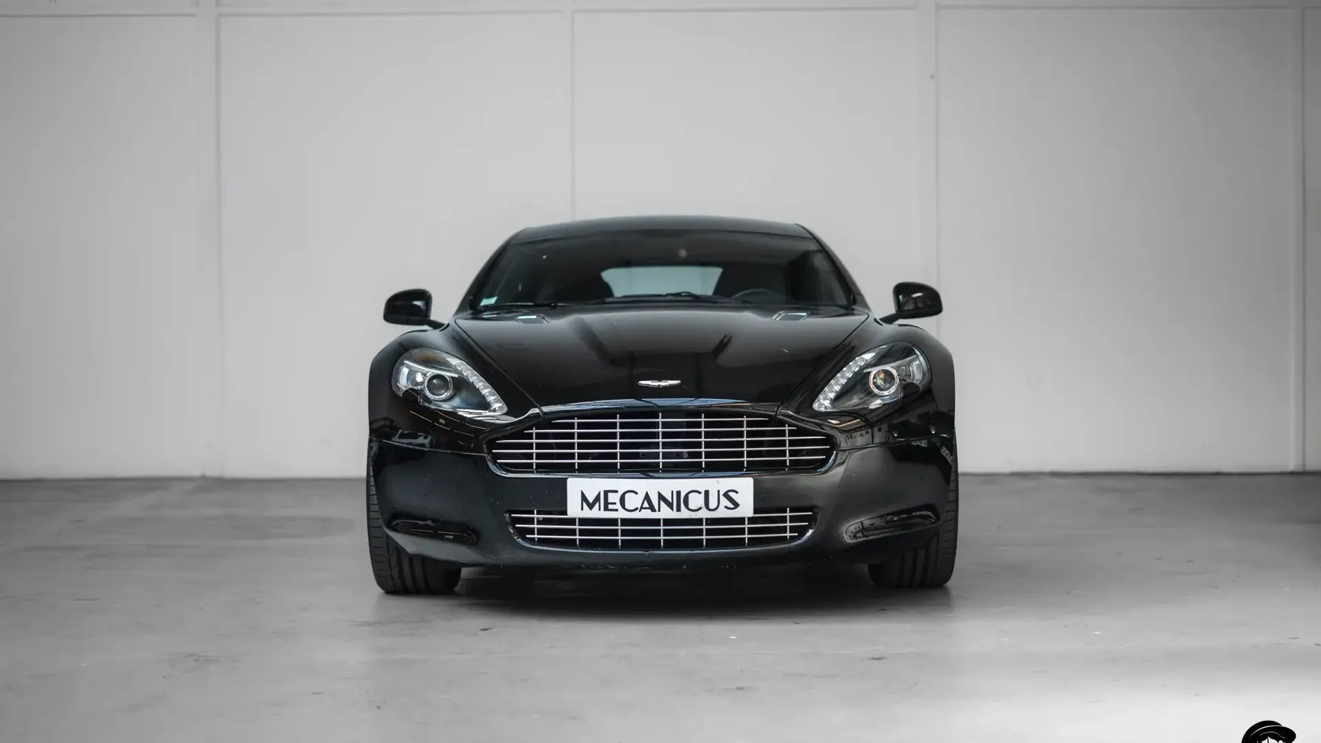 Aston Martin Rapide — photo 4