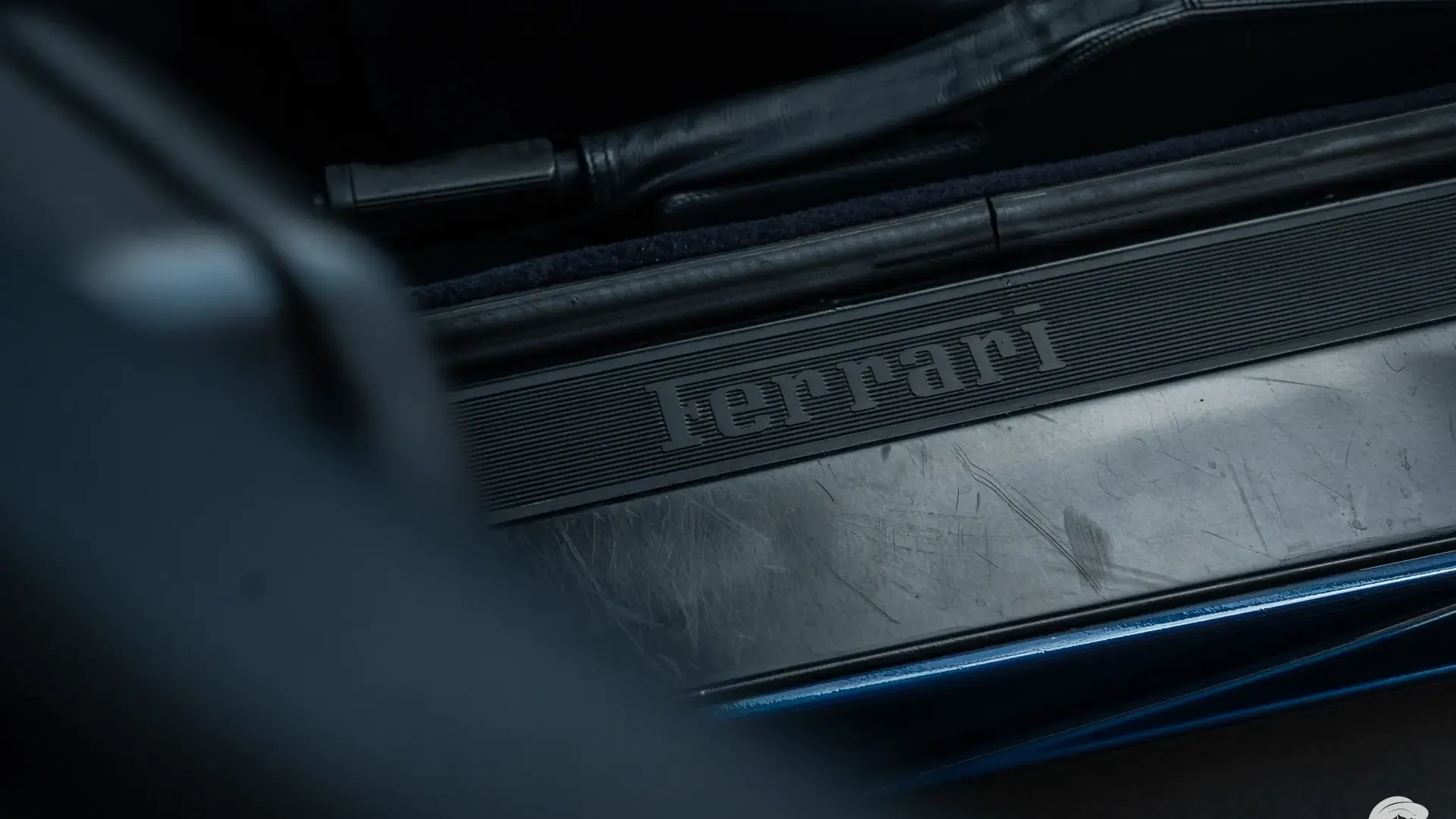 Ferrari F355 — photo 23