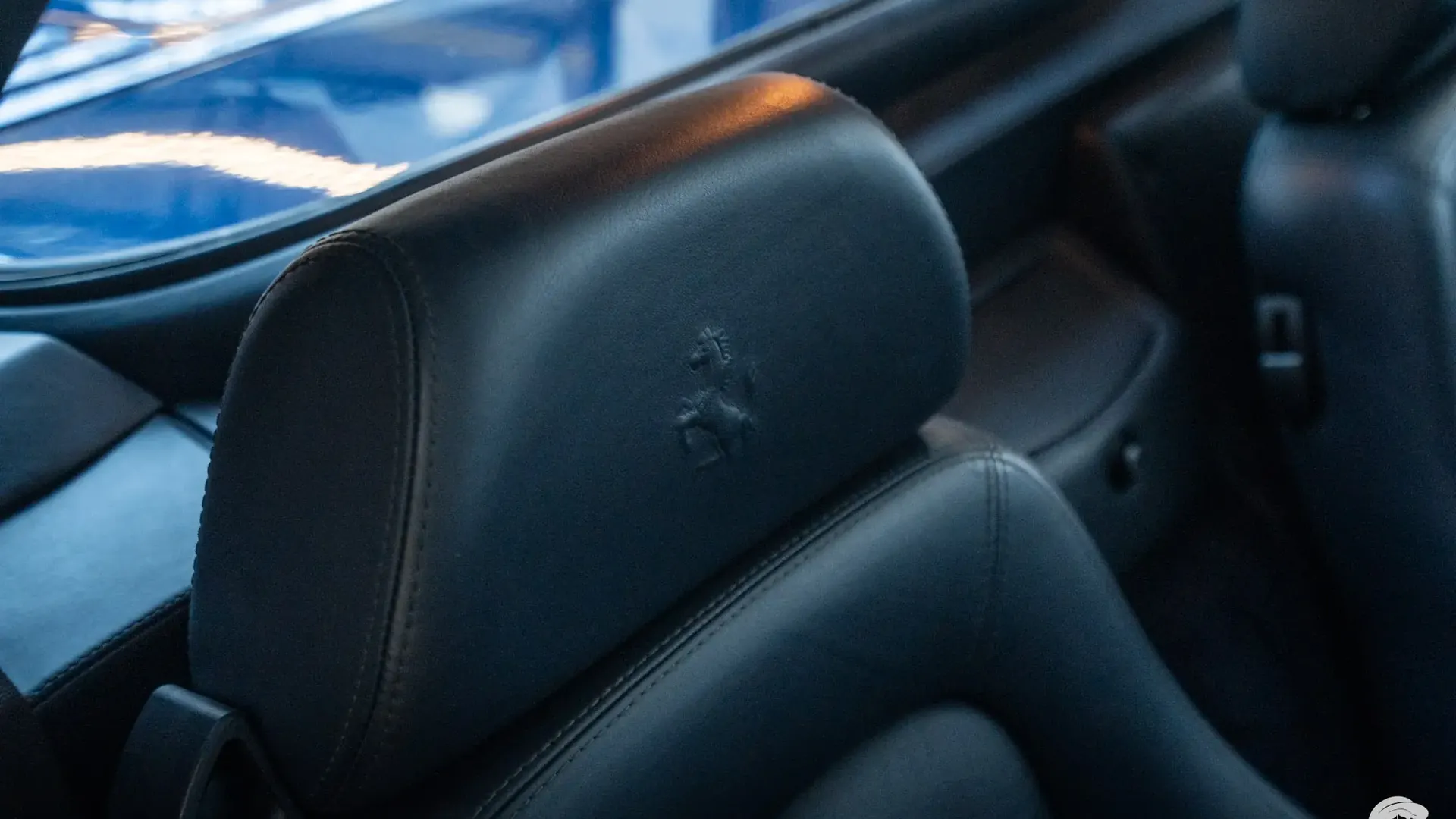 Ferrari F355 — photo 26