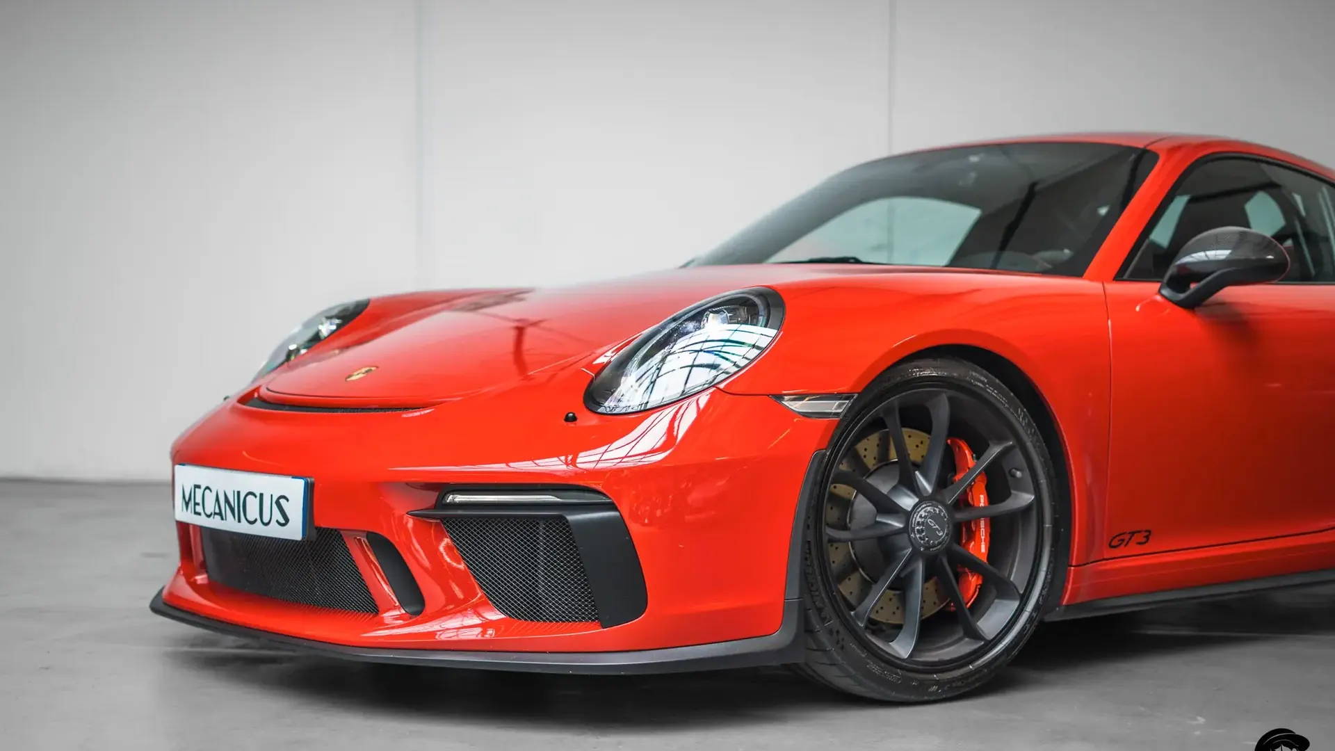 Porsche 911 — photo 45