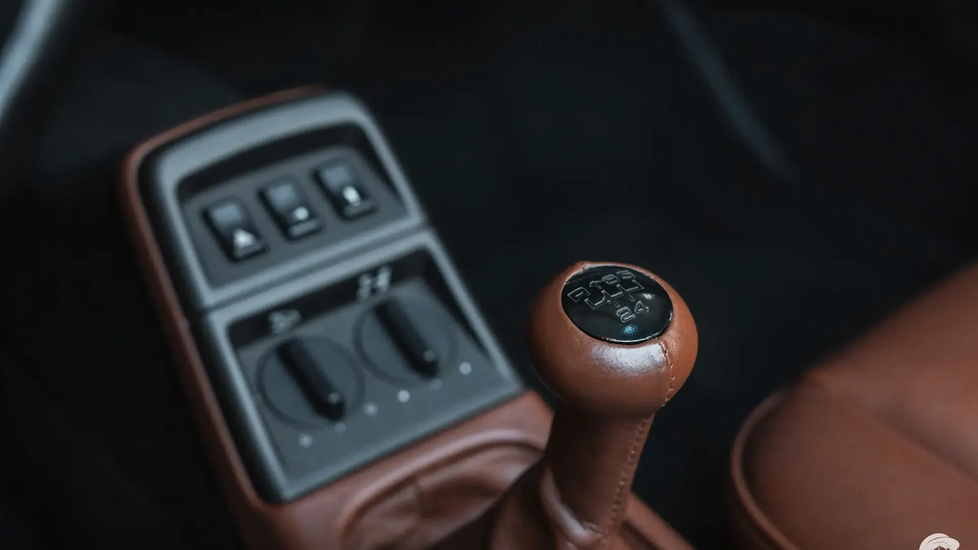 Porsche 911 — photo 17