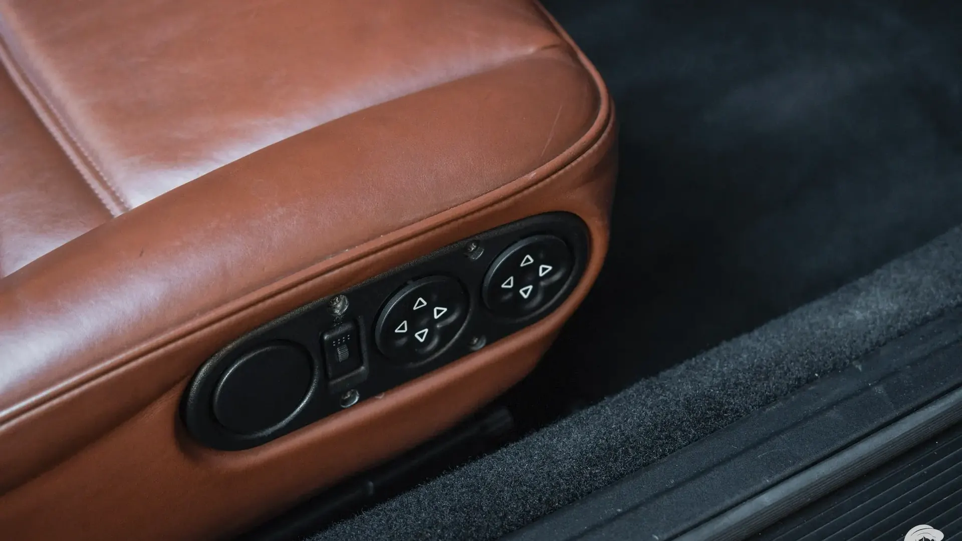 Porsche 911 — photo 29