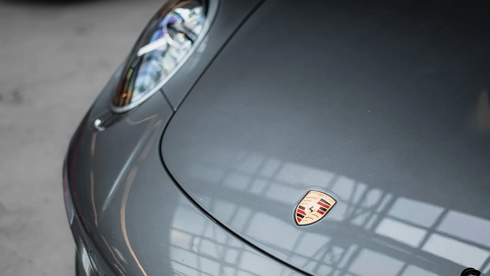 Porsche 911 — photo 31