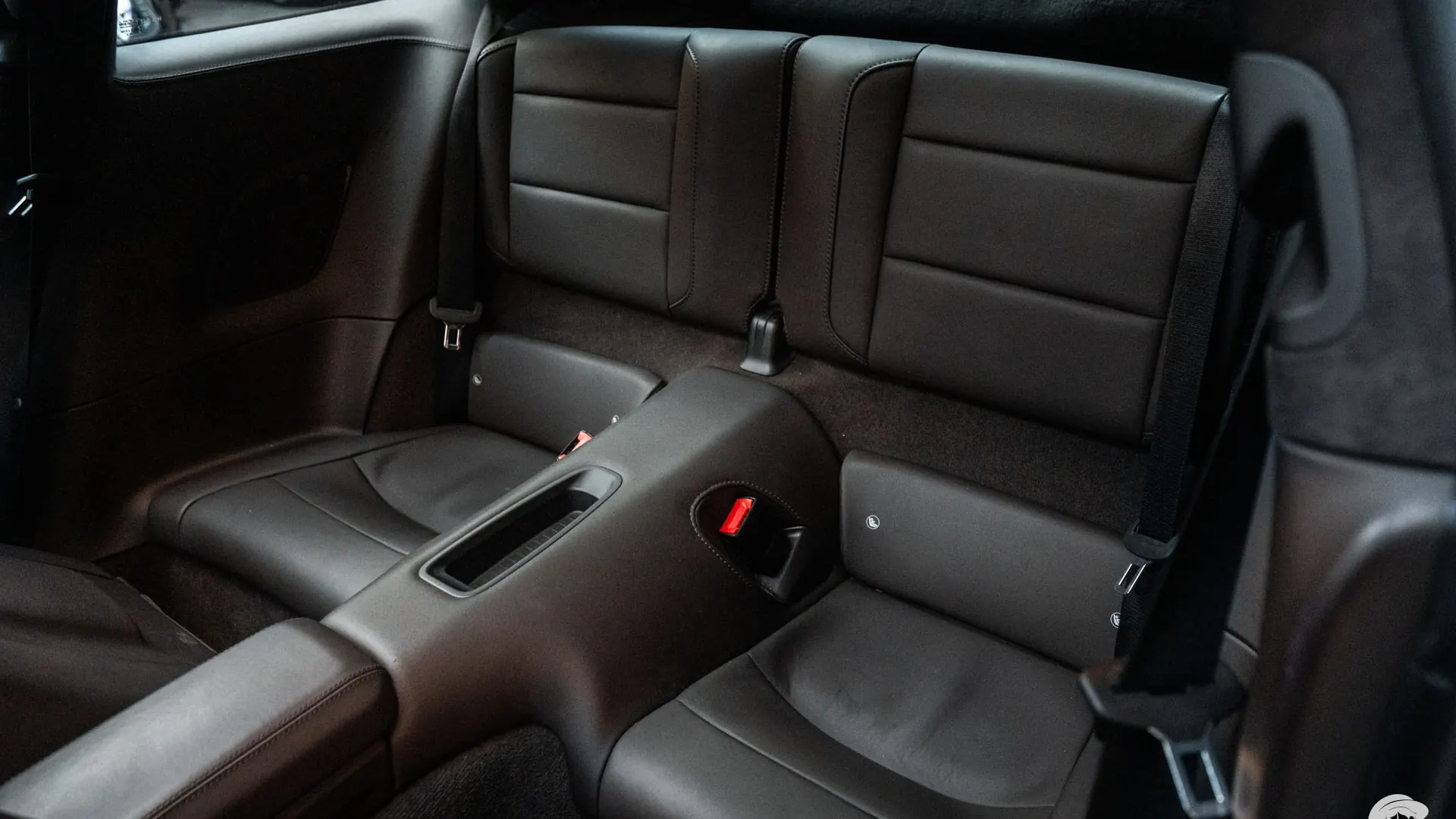 Porsche 911 — photo 22