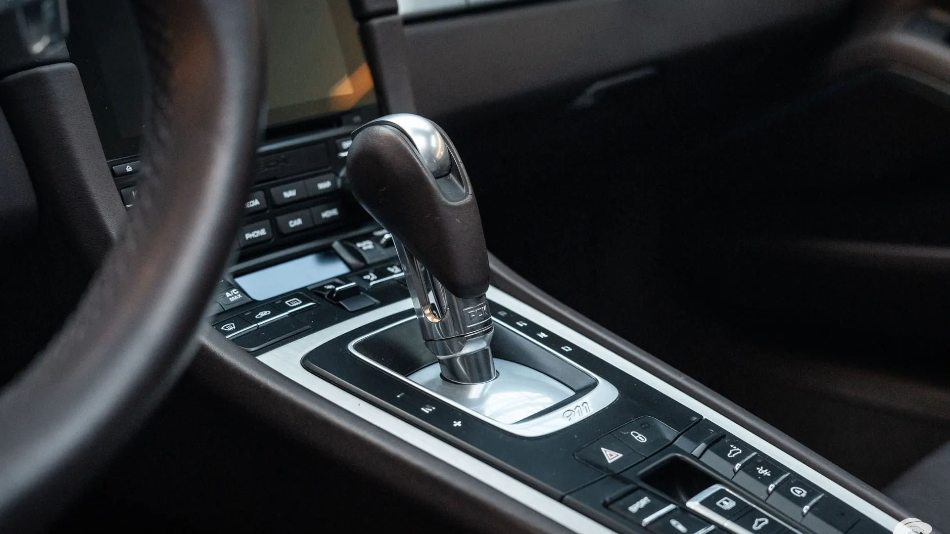 Porsche 911 — photo 14