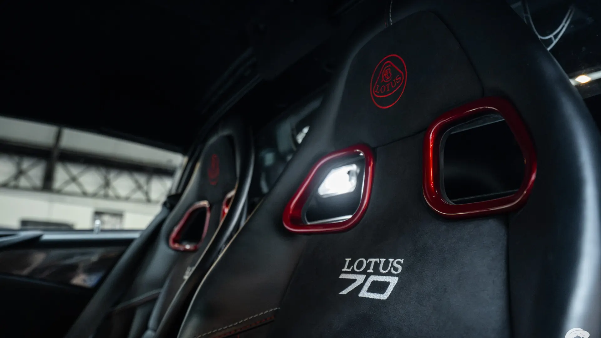 Lotus Exige — photo 24