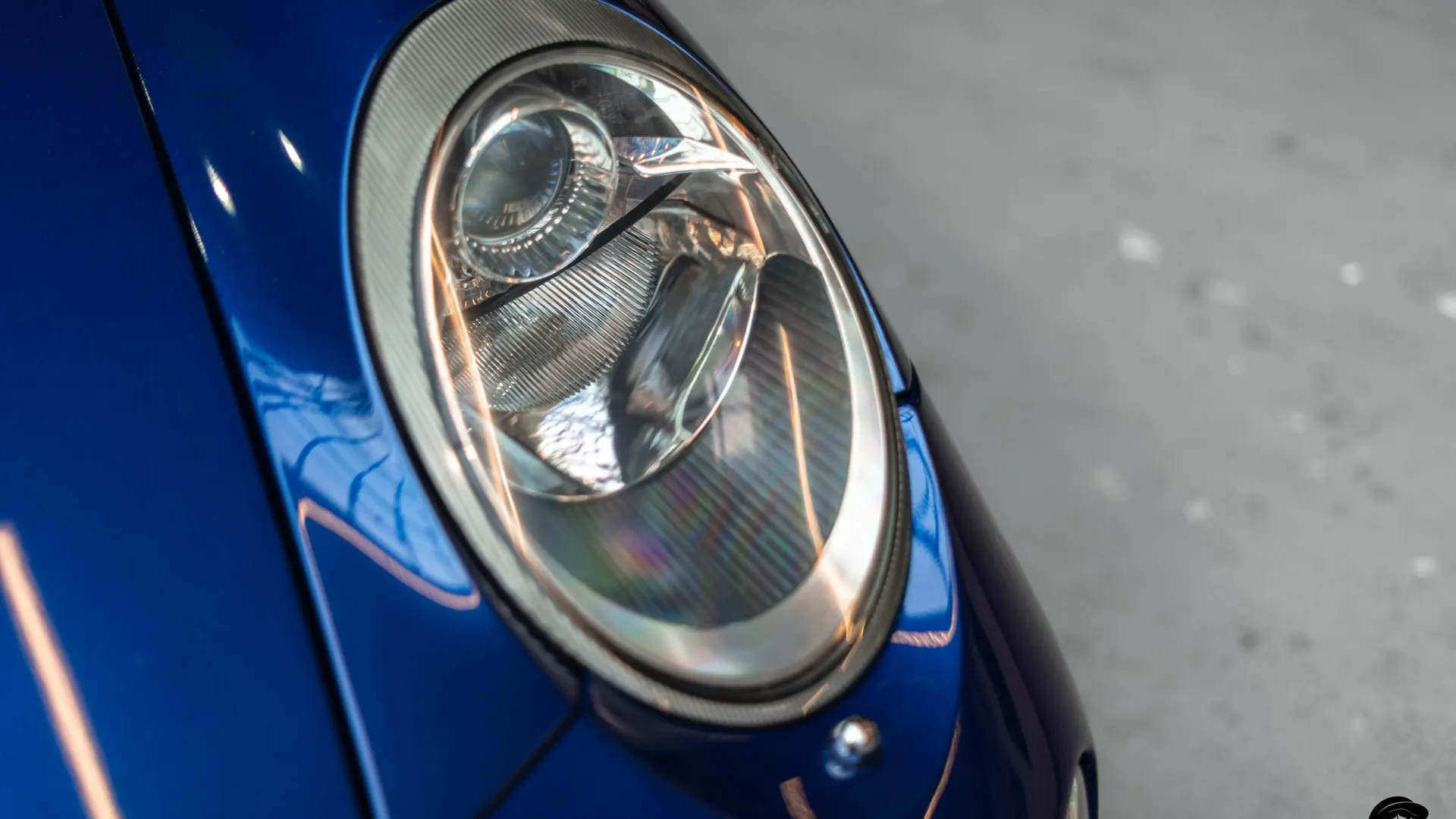 Porsche 911 — photo 32