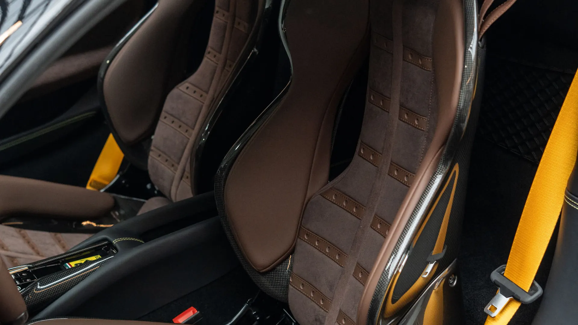 Ferrari 296 — photo 10