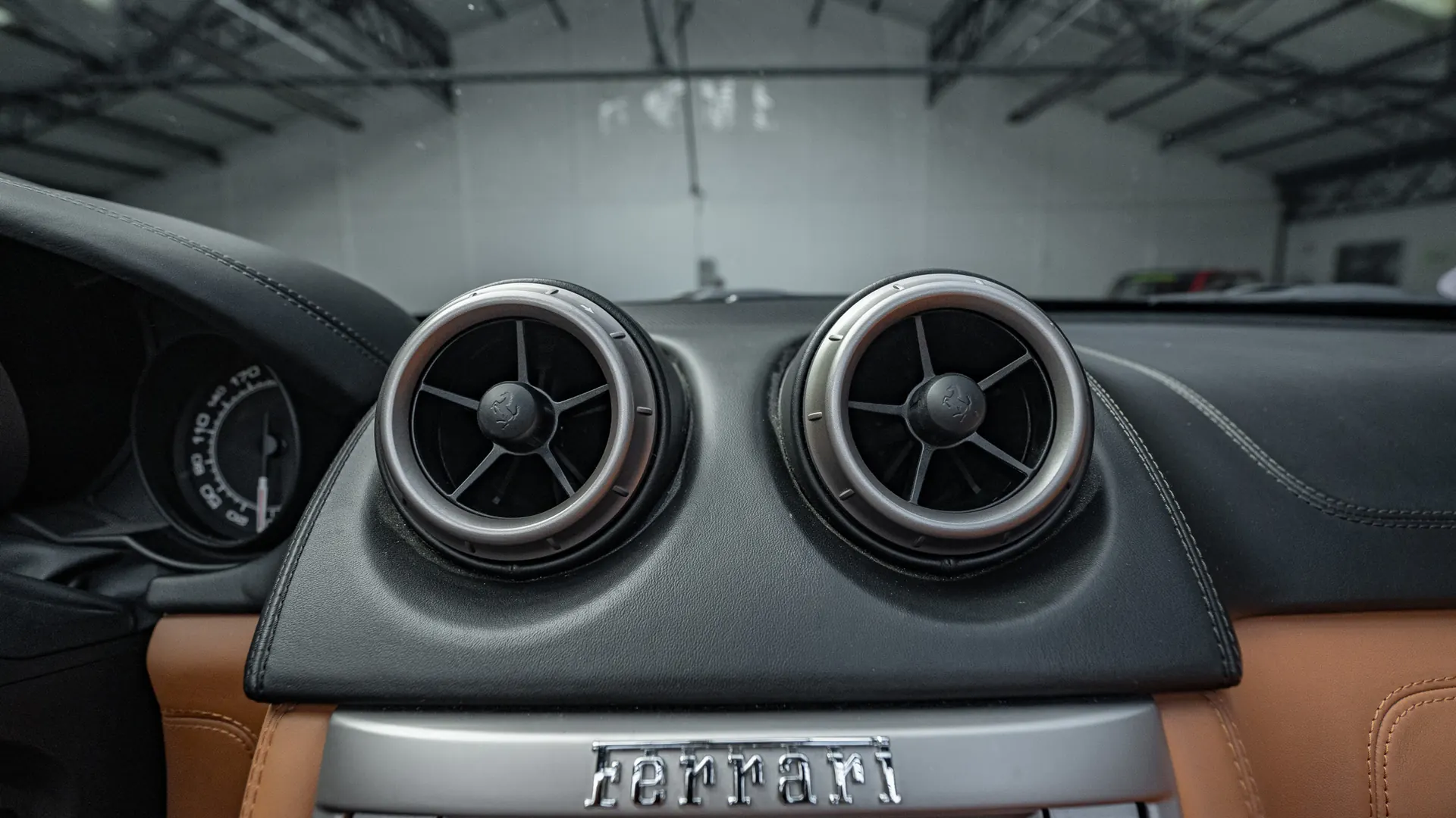 Ferrari California — photo 19