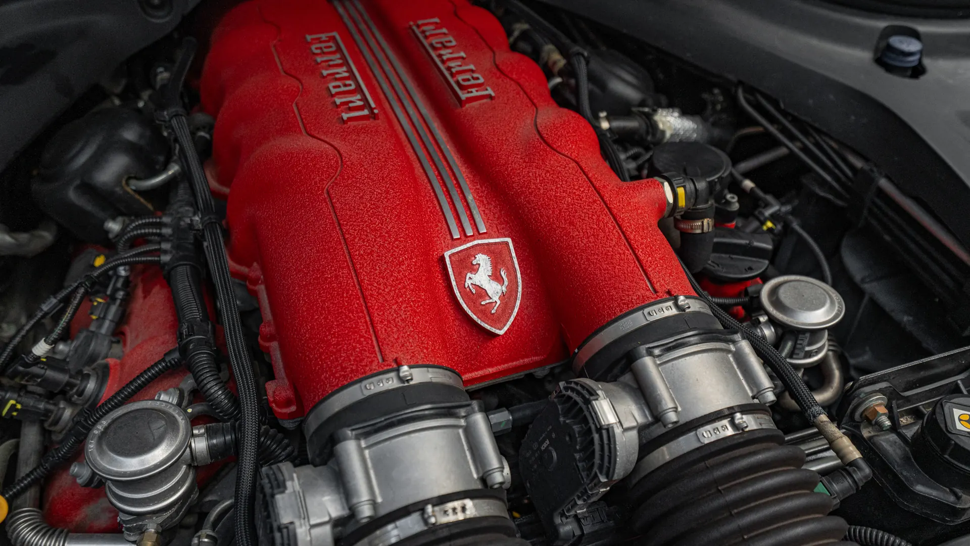 Ferrari California — photo 38