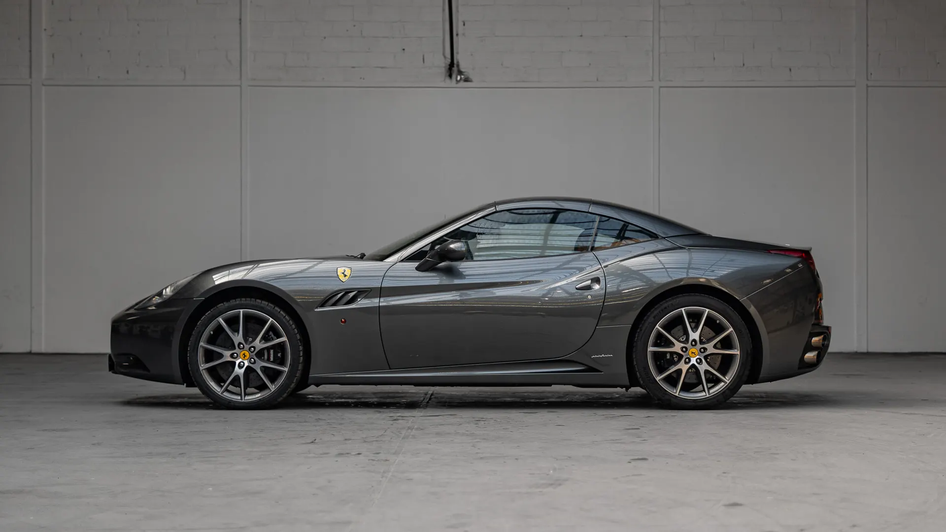 Ferrari California — photo 5