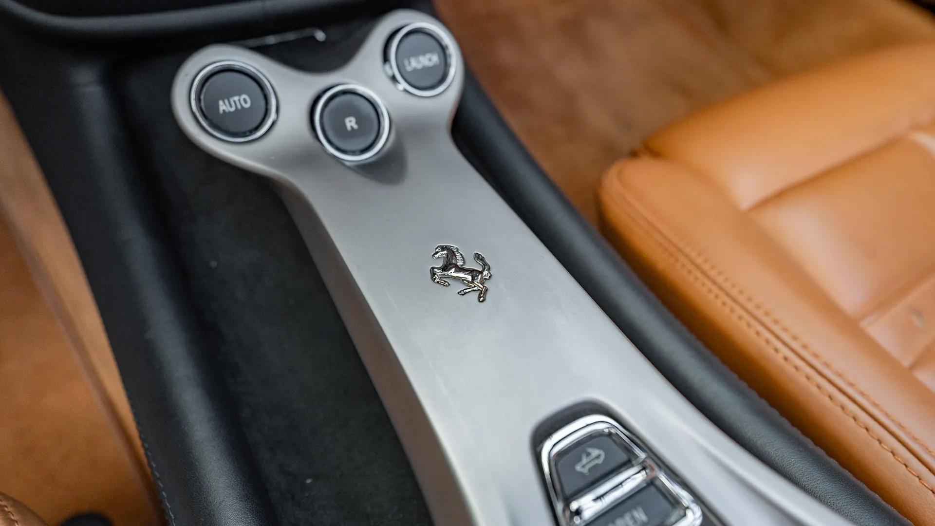 Ferrari California — photo 22