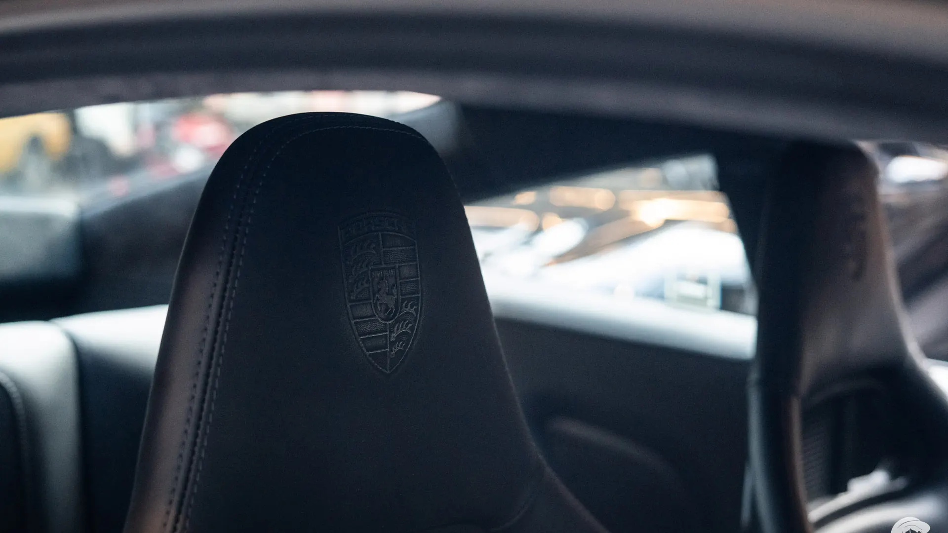 Porsche 911 — photo 26