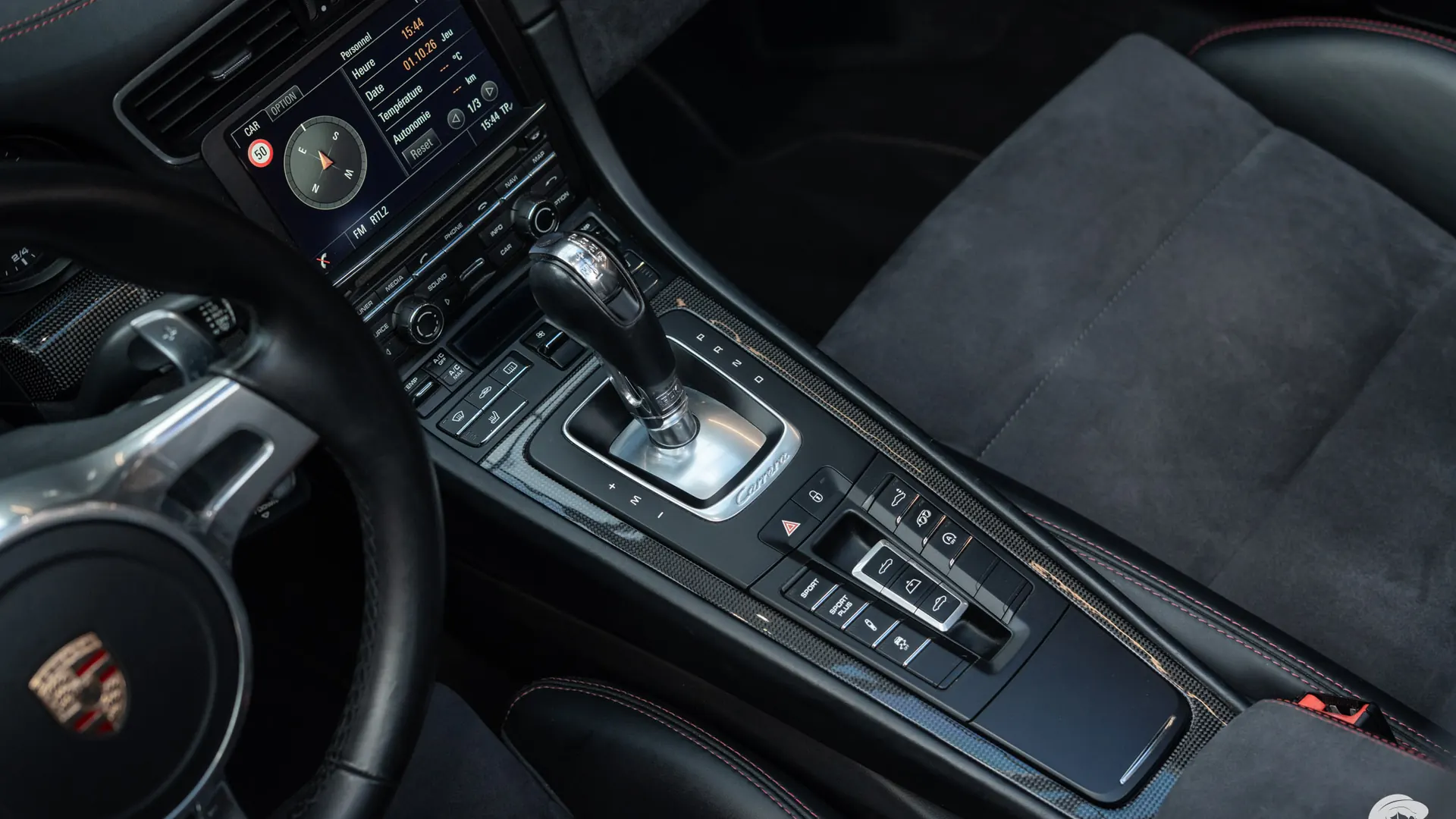 Porsche 911 — photo 16