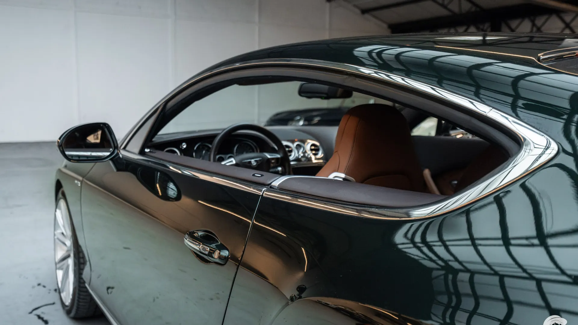 Bentley Continental — photo 36
