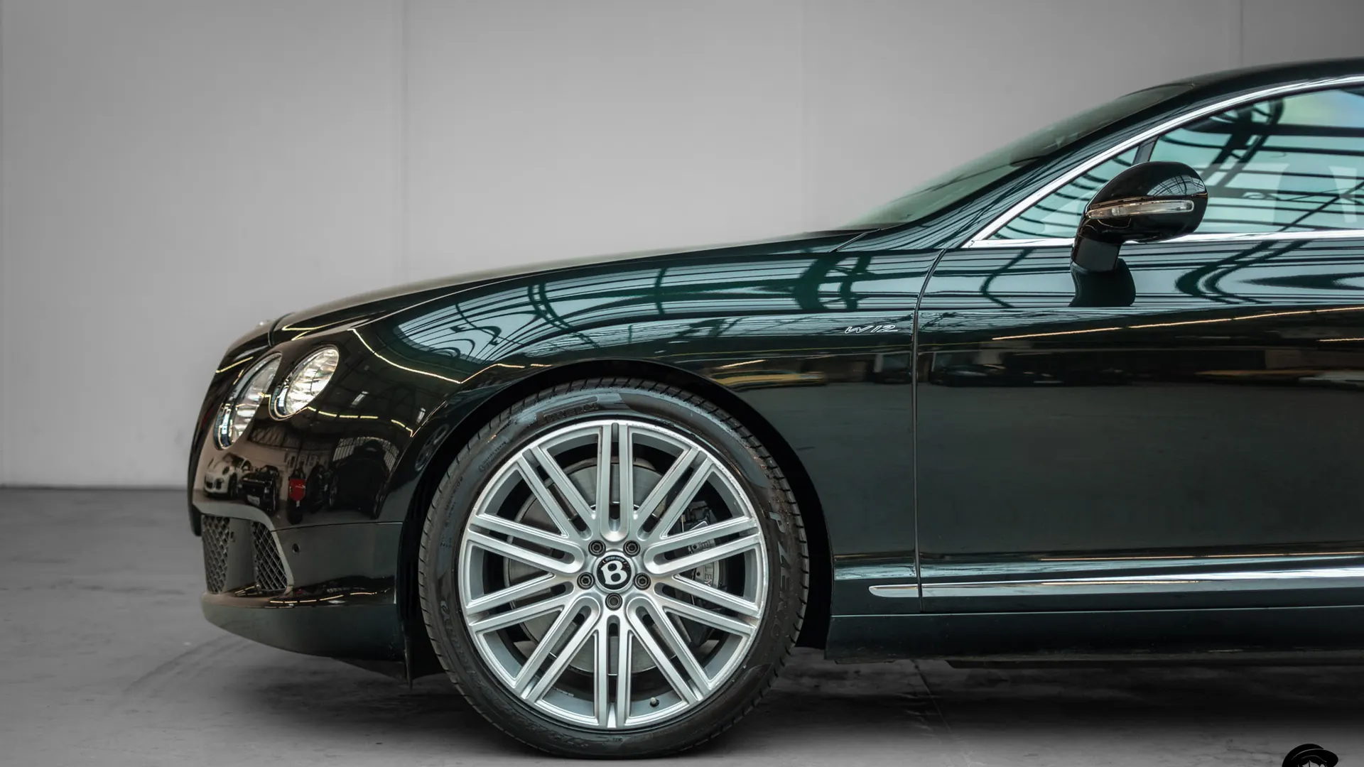Bentley Continental — photo 7