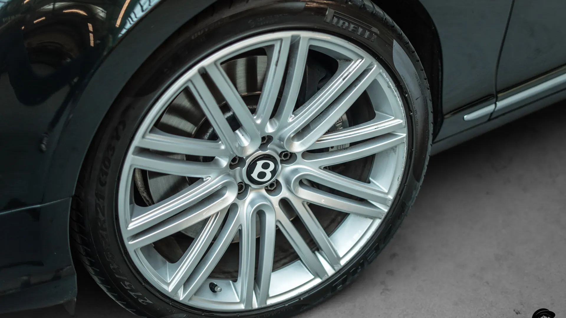 Bentley Continental — photo 42