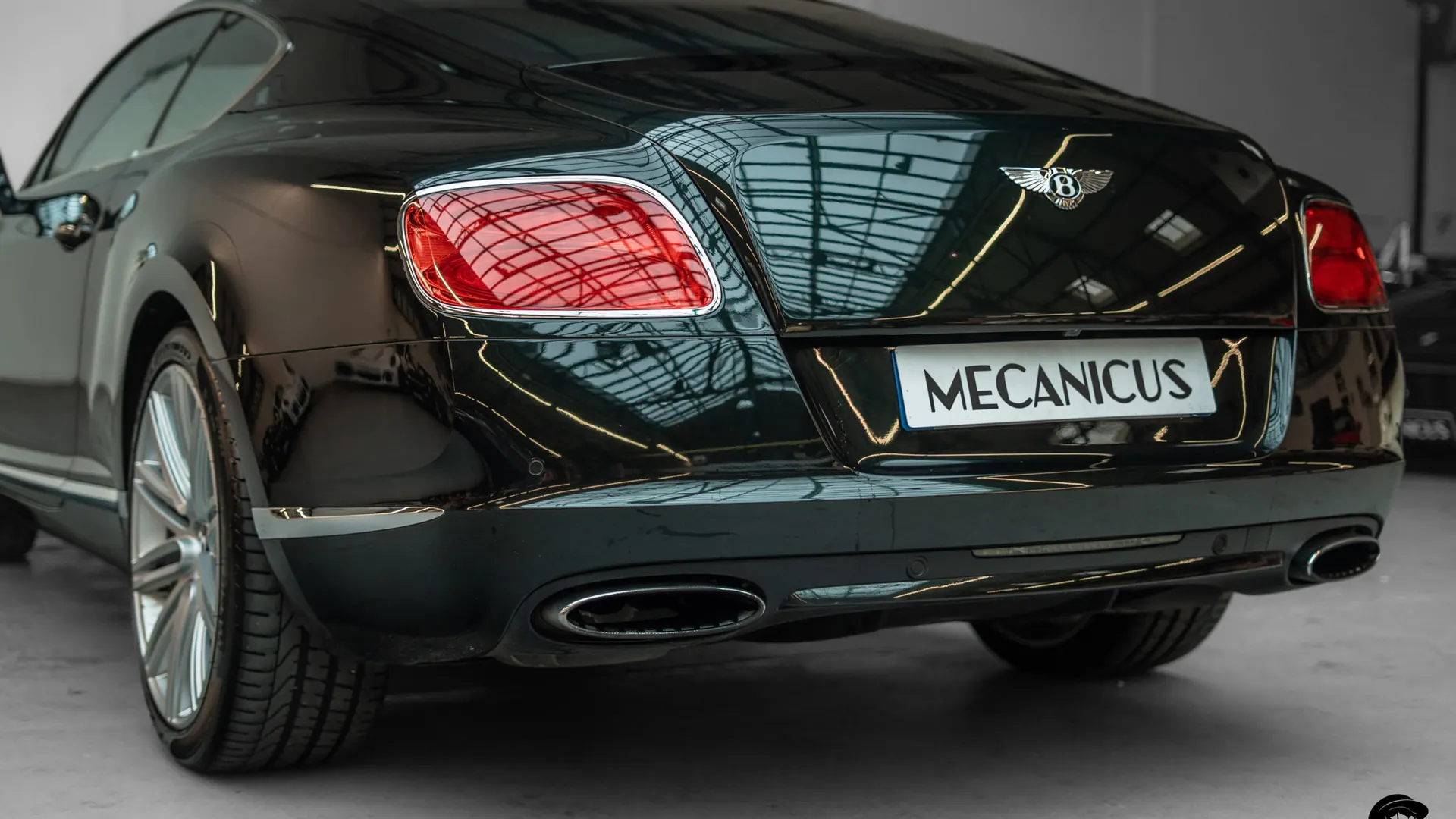 Bentley Continental — photo 45