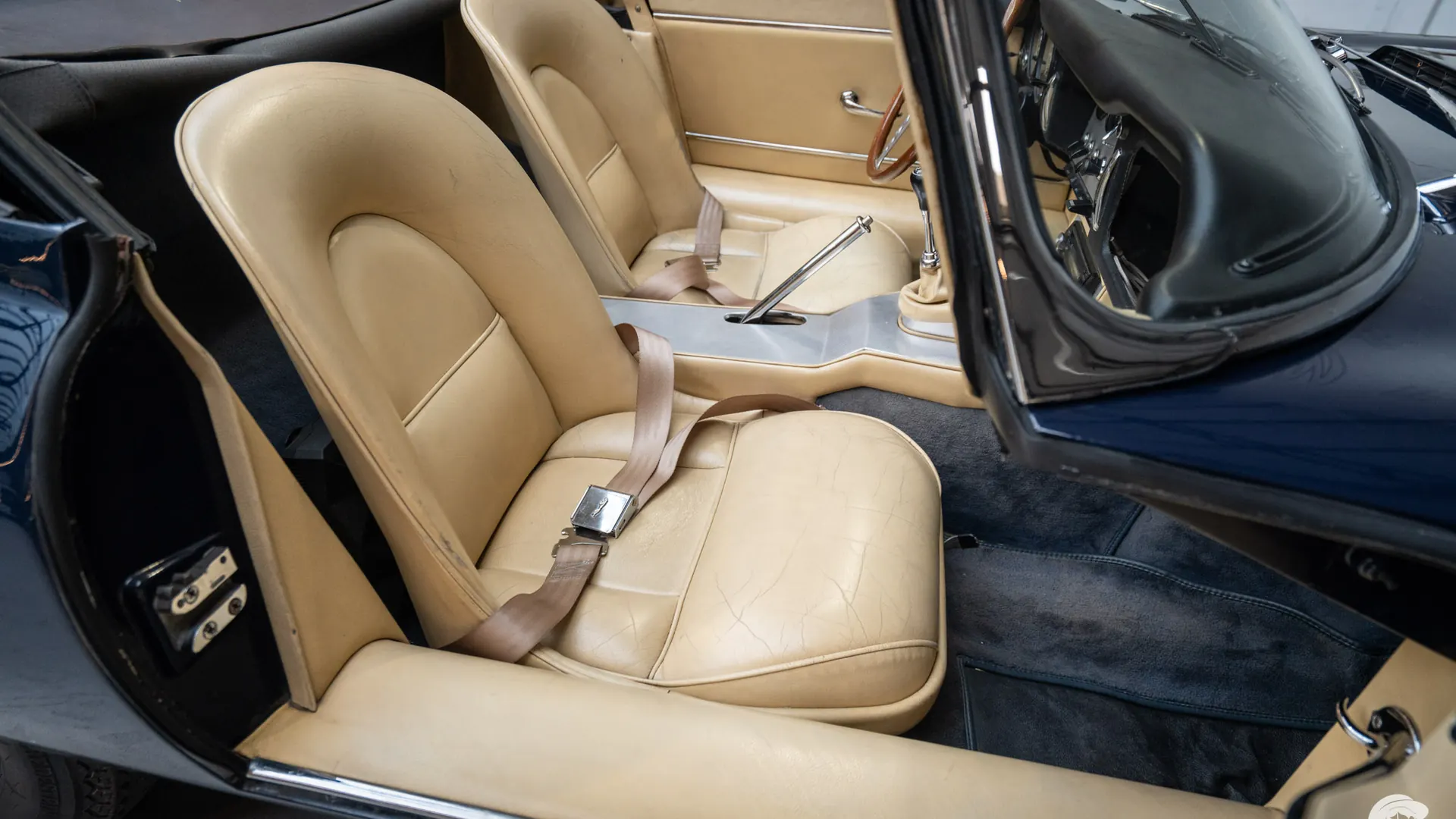 Jaguar Type — photo 26