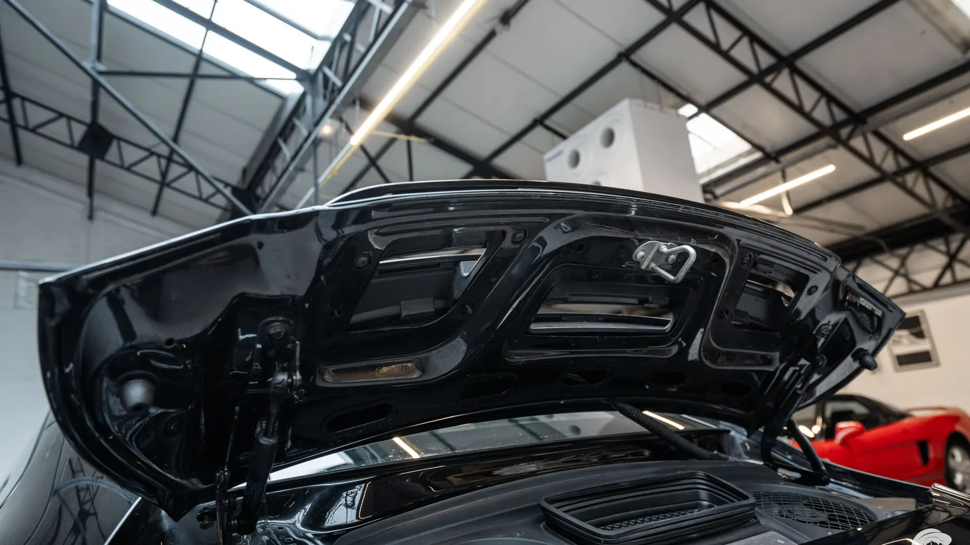 Porsche 911 — photo 43