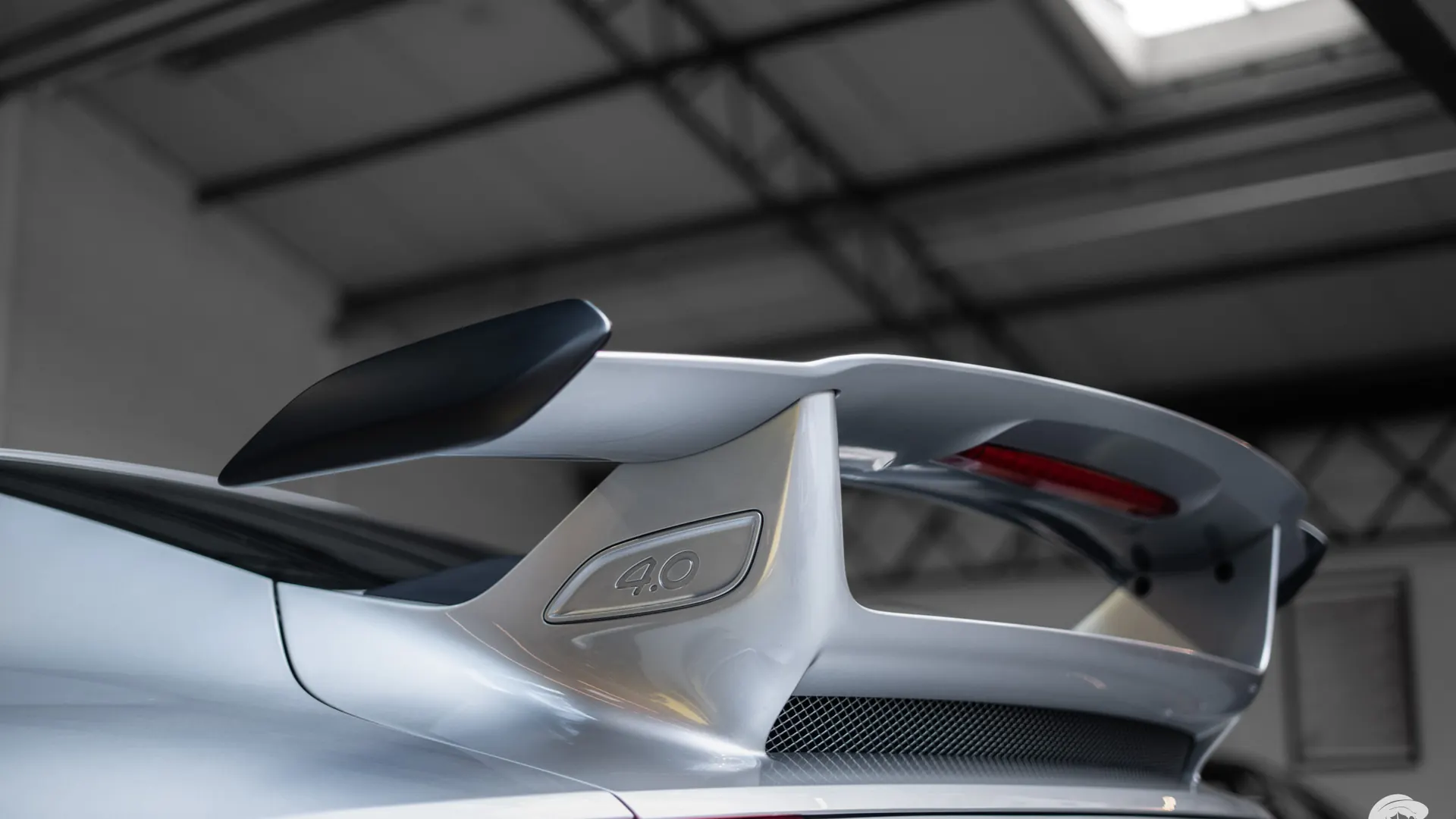 Porsche 911 — photo 42