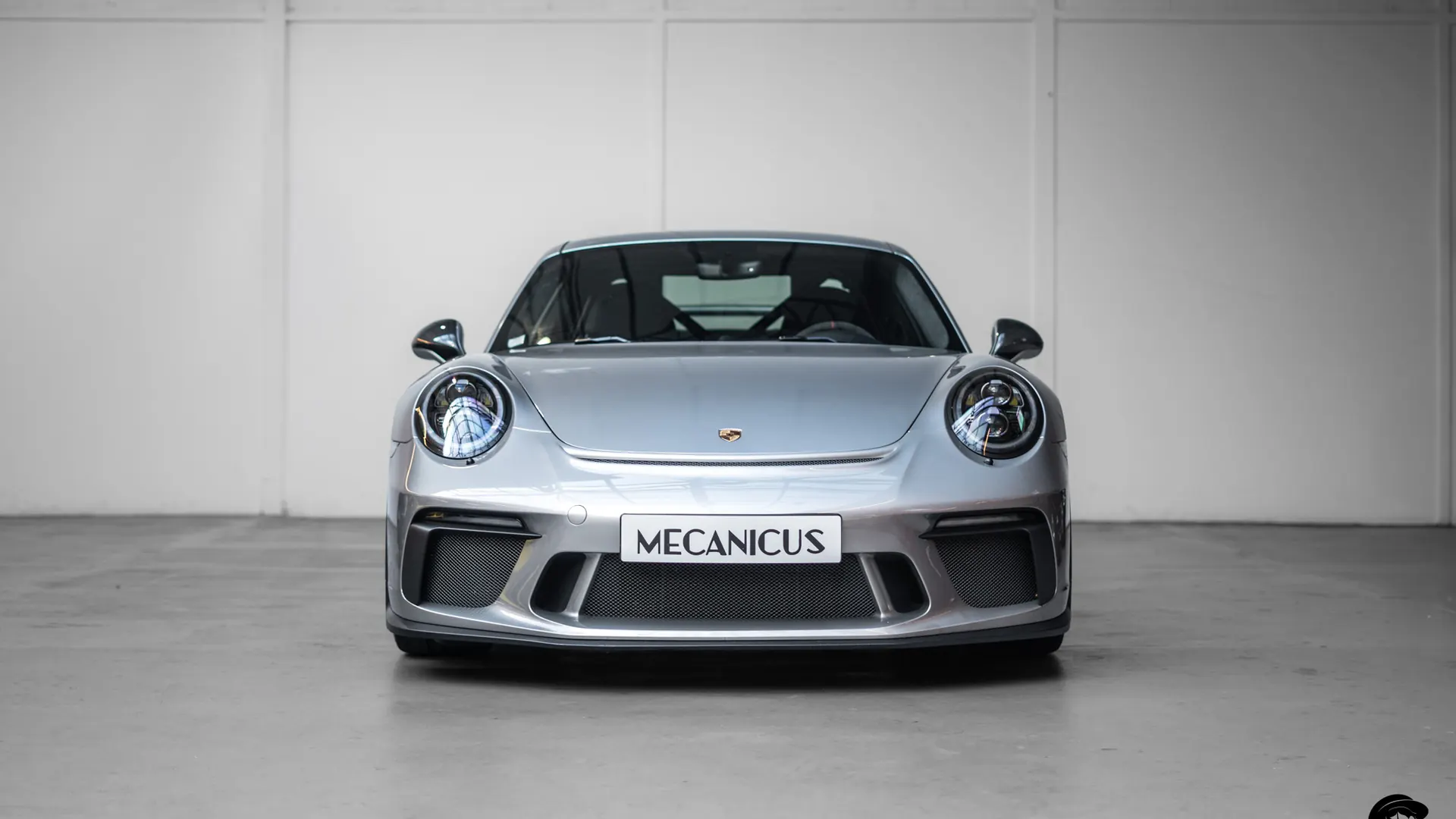 Porsche 911 — photo 3
