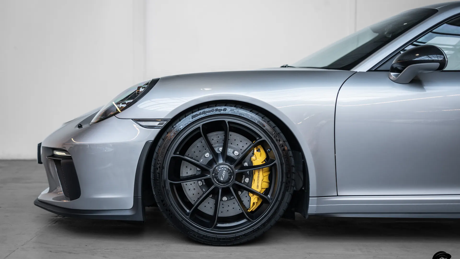 Porsche 911 — photo 6