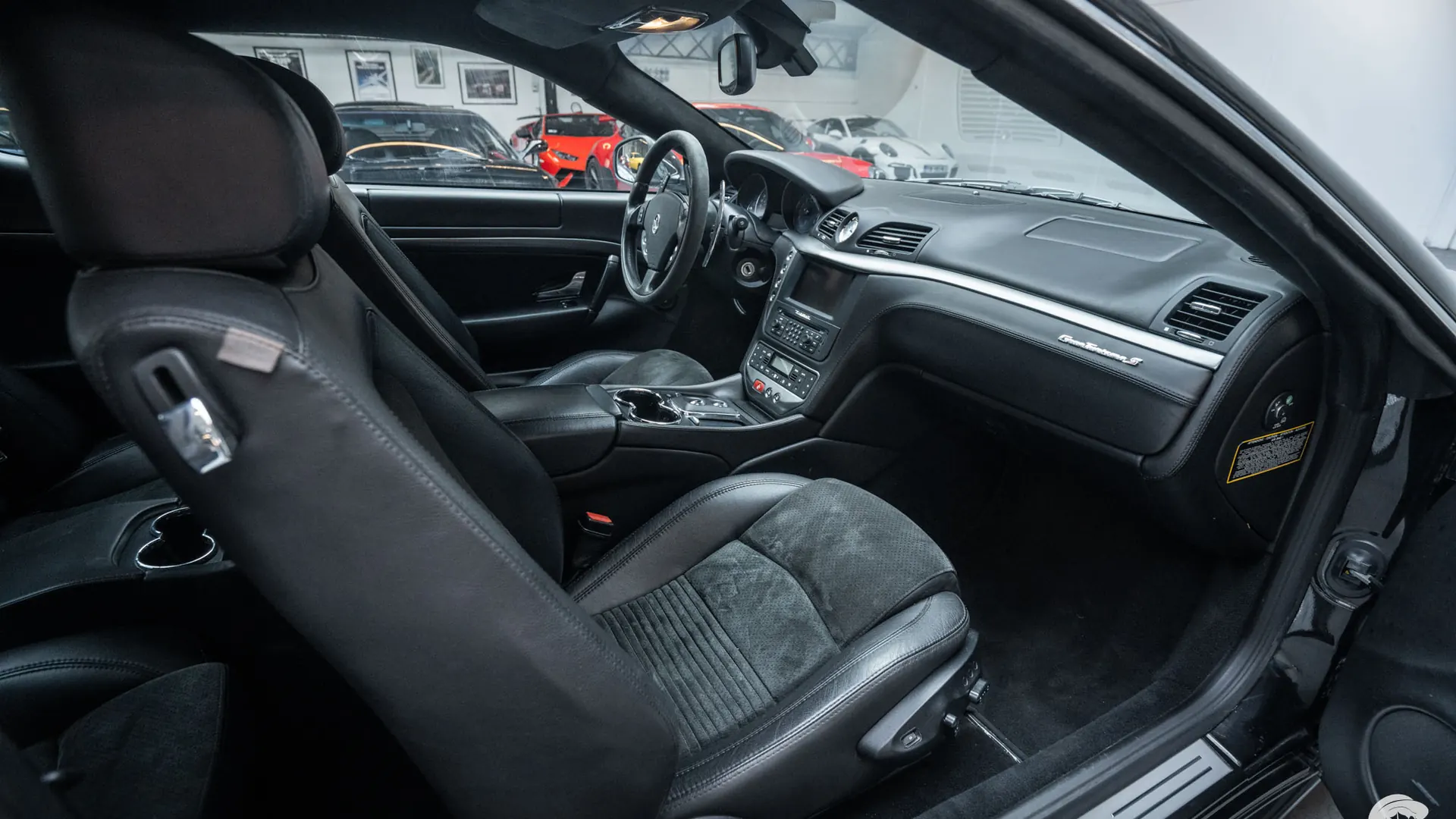 Maserati GranTurismo — photo 31