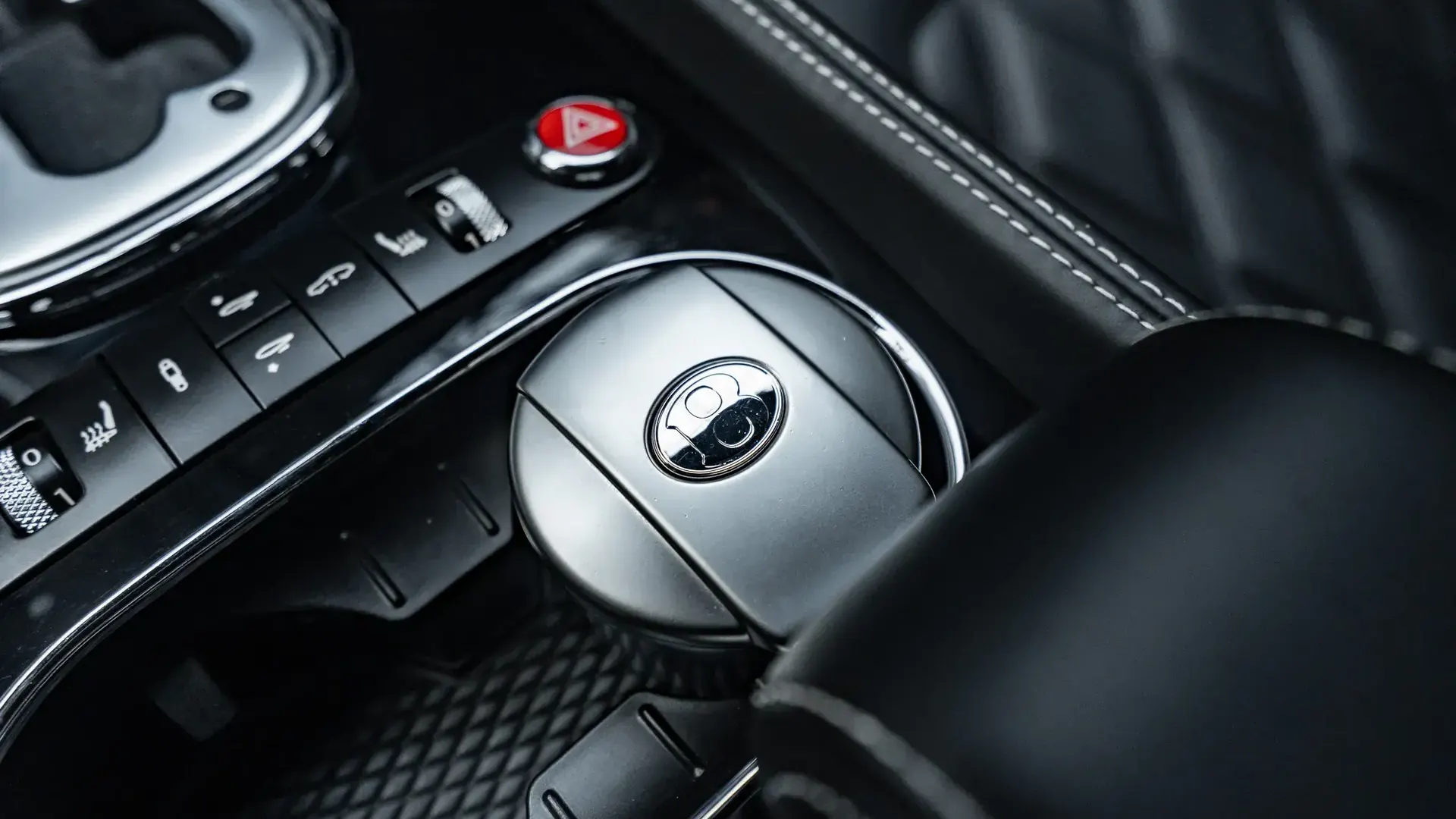 Bentley Continental — photo 23