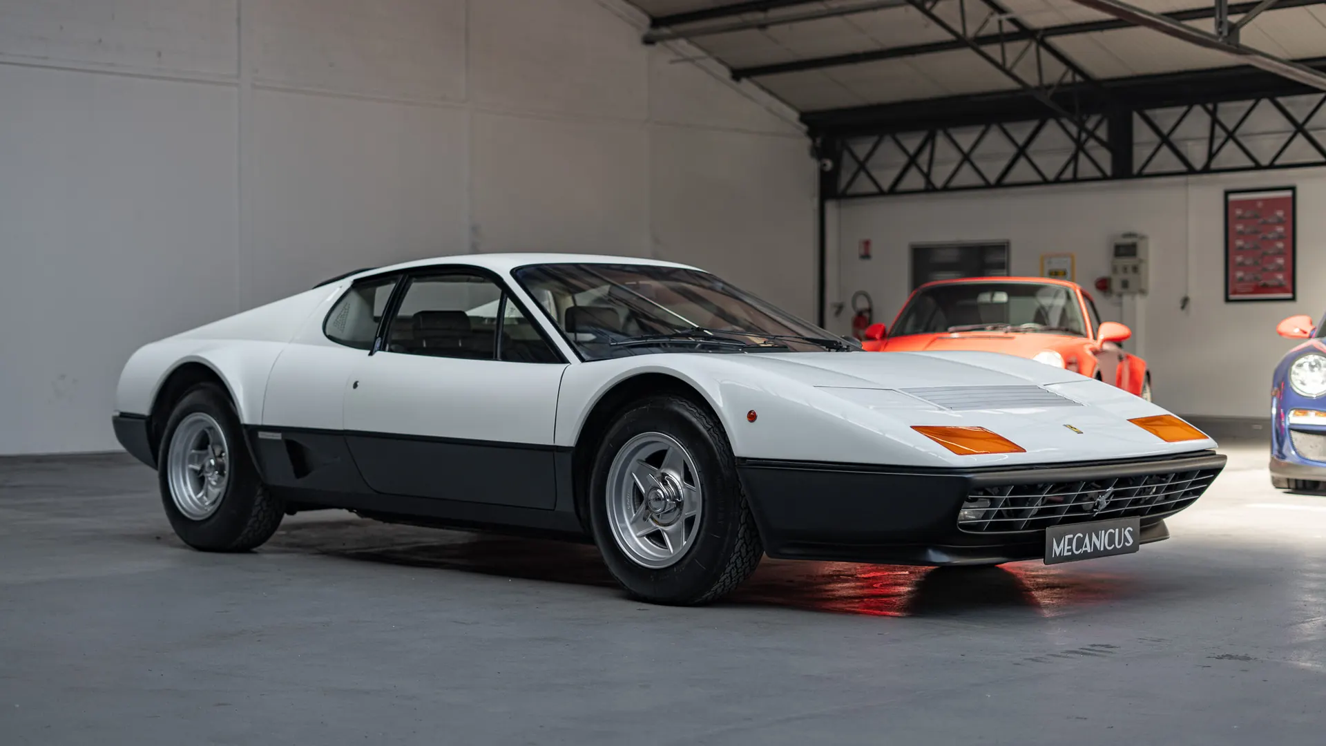 Ferrari BB512 — photo 31
