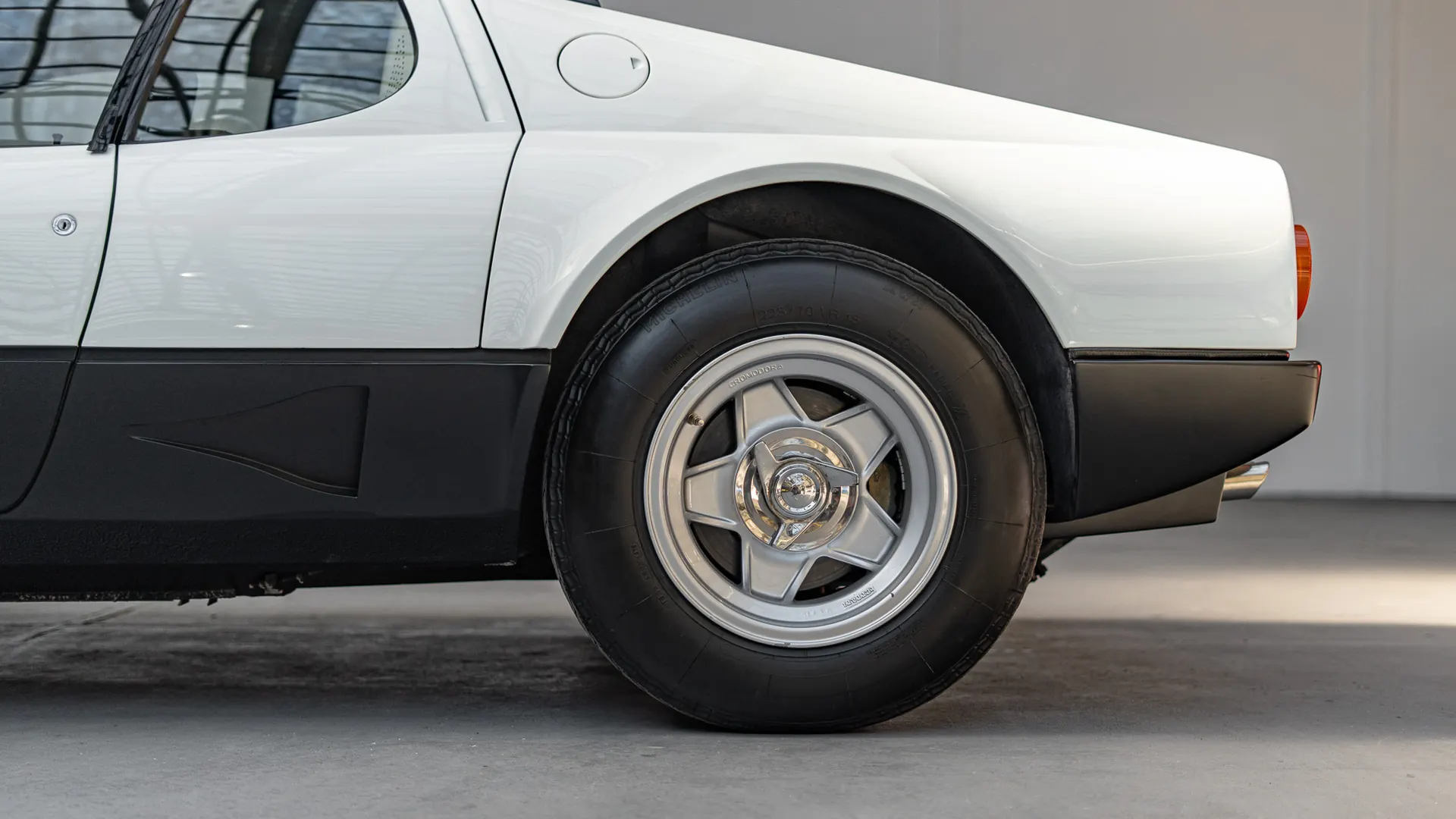 Ferrari BB512 — photo 8