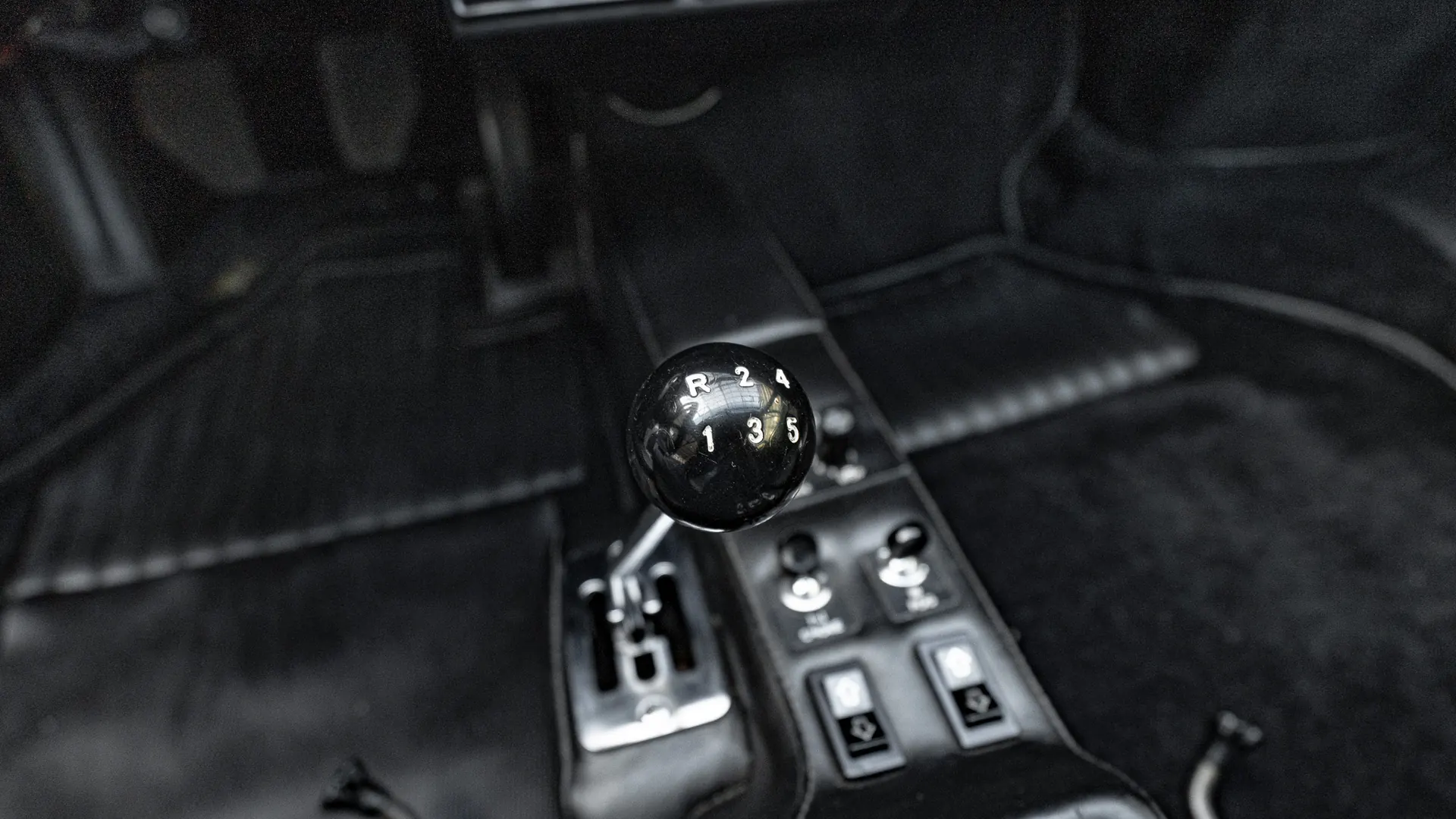 Ferrari BB512 — photo 19