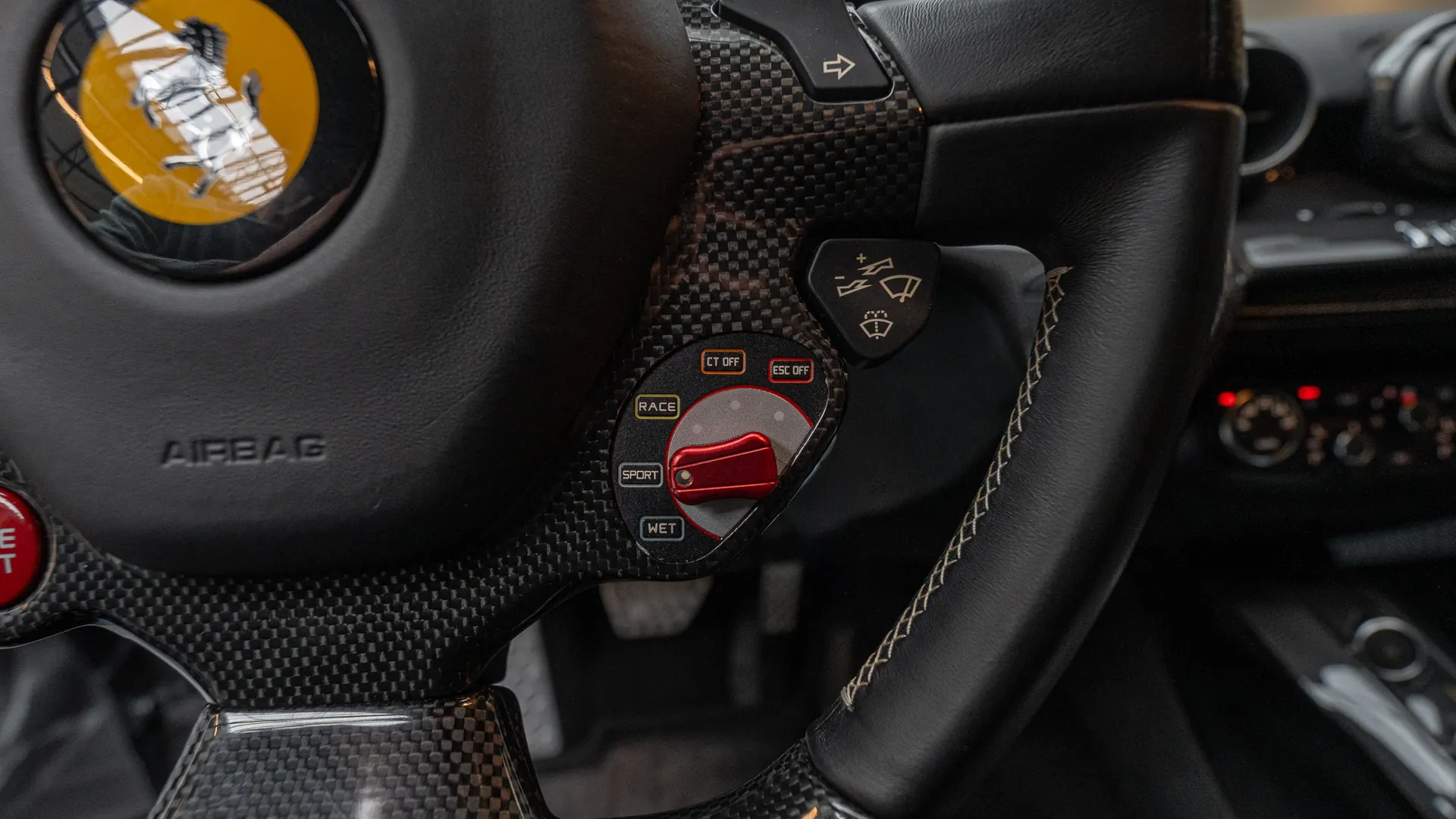 Ferrari F12 — photo 14