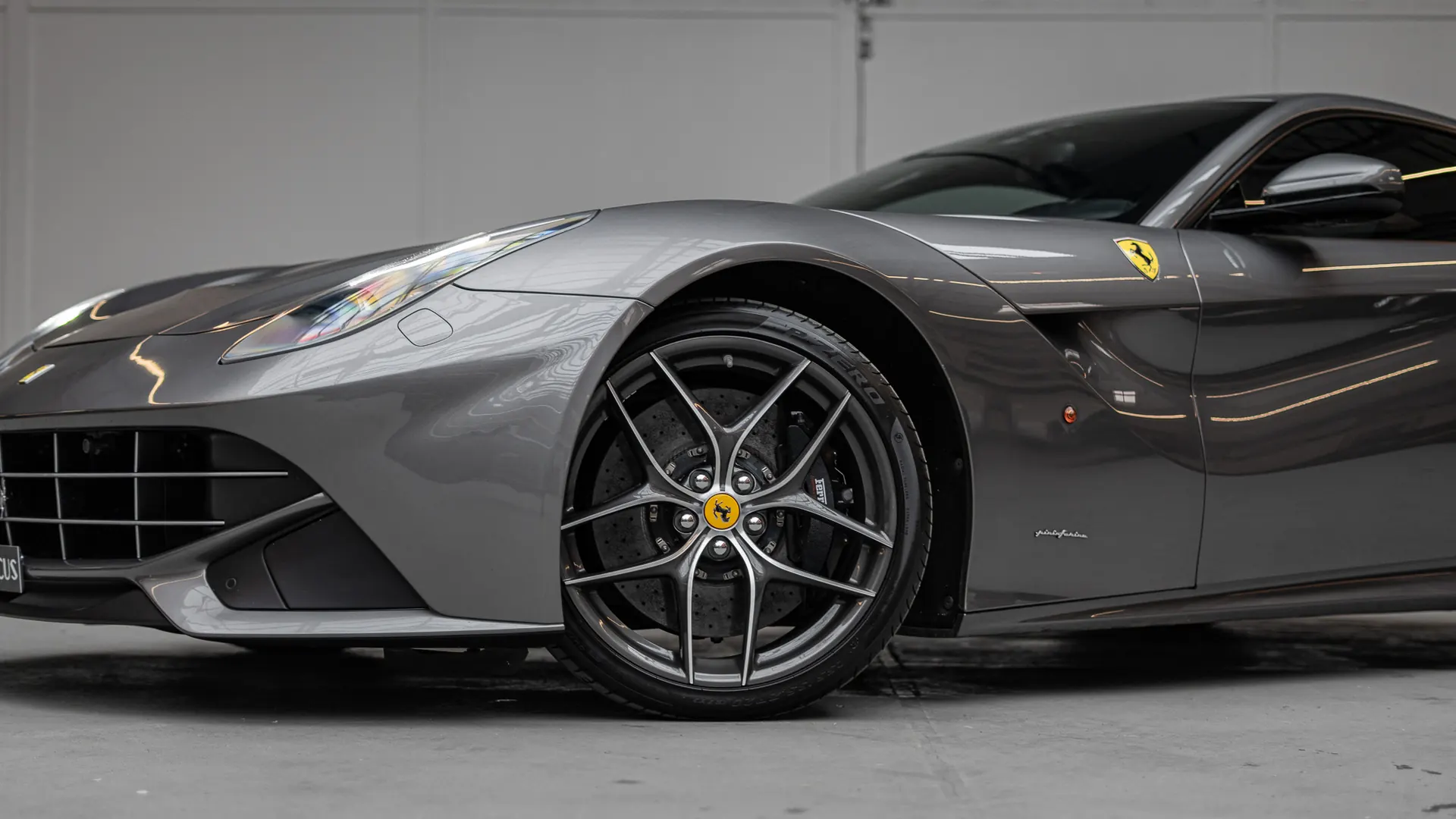 Ferrari F12 — photo 32