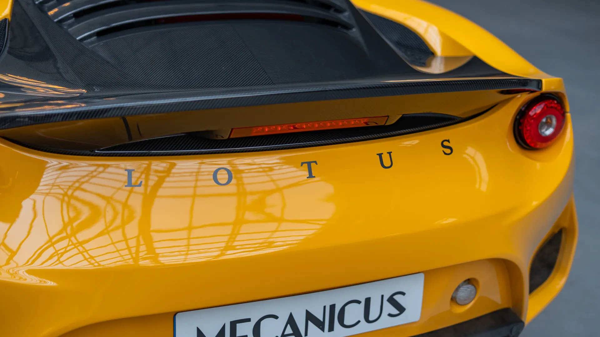 Lotus Evora — photo 32