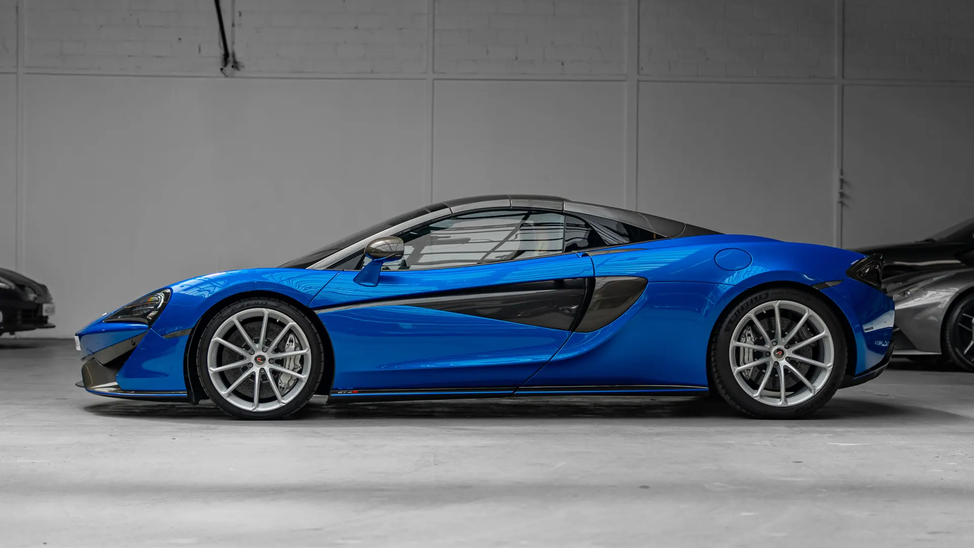McLaren 570S — photo 7