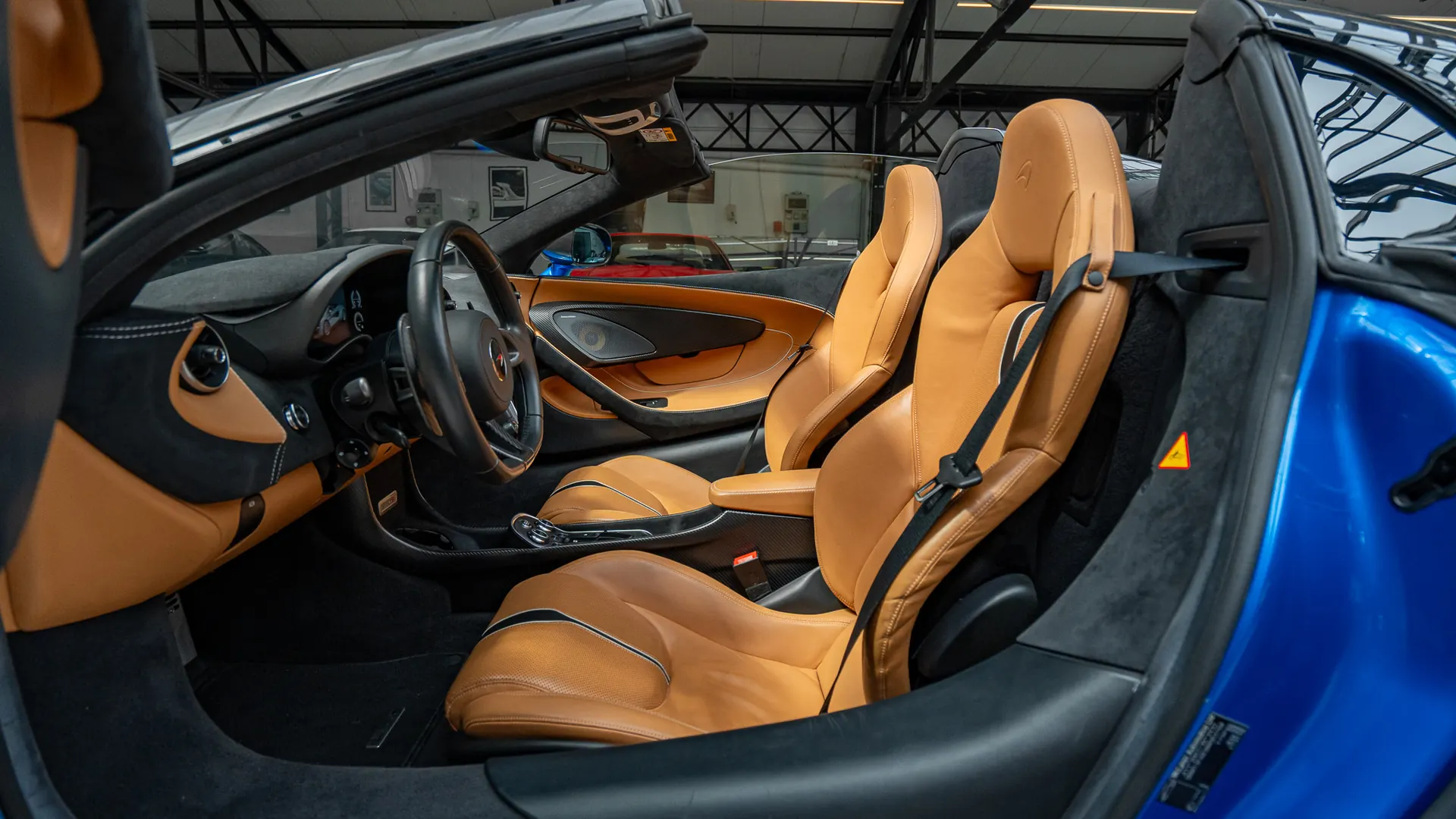 McLaren 570S — photo 15