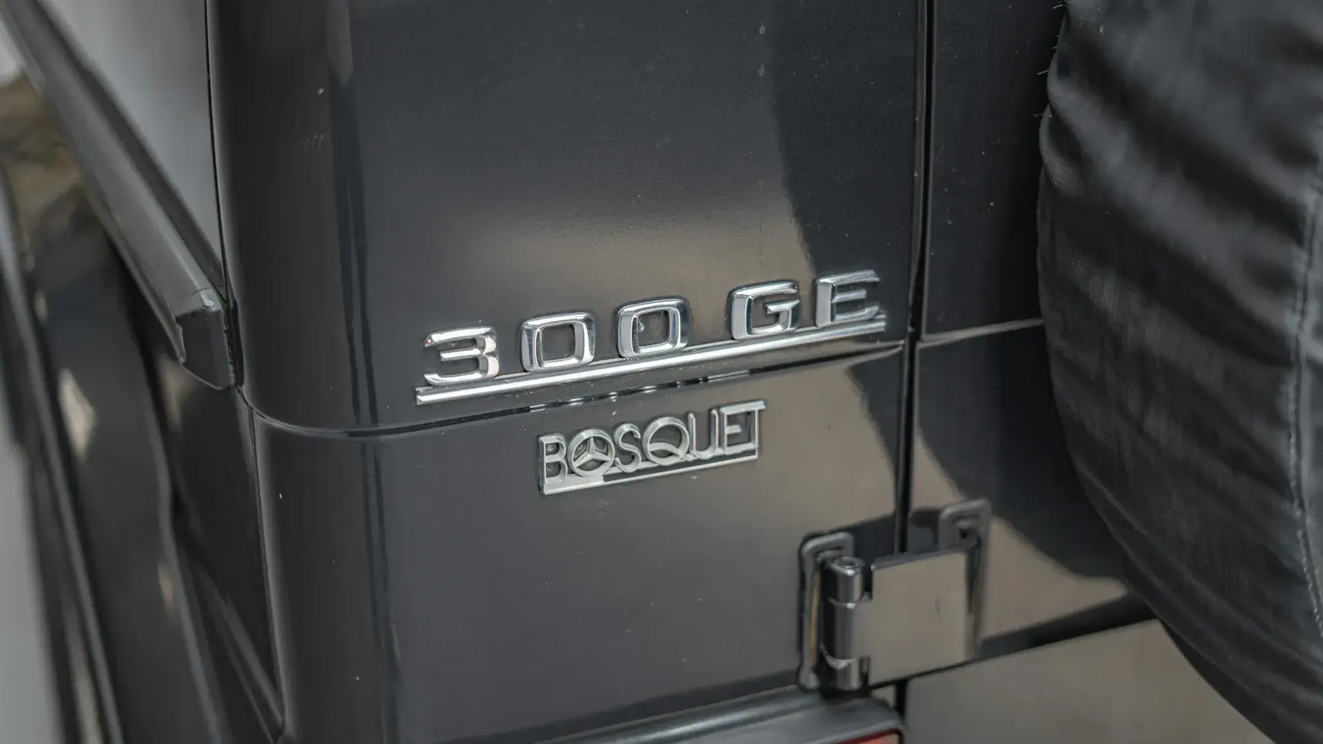 Mercedes-Benz 300GE — photo 33