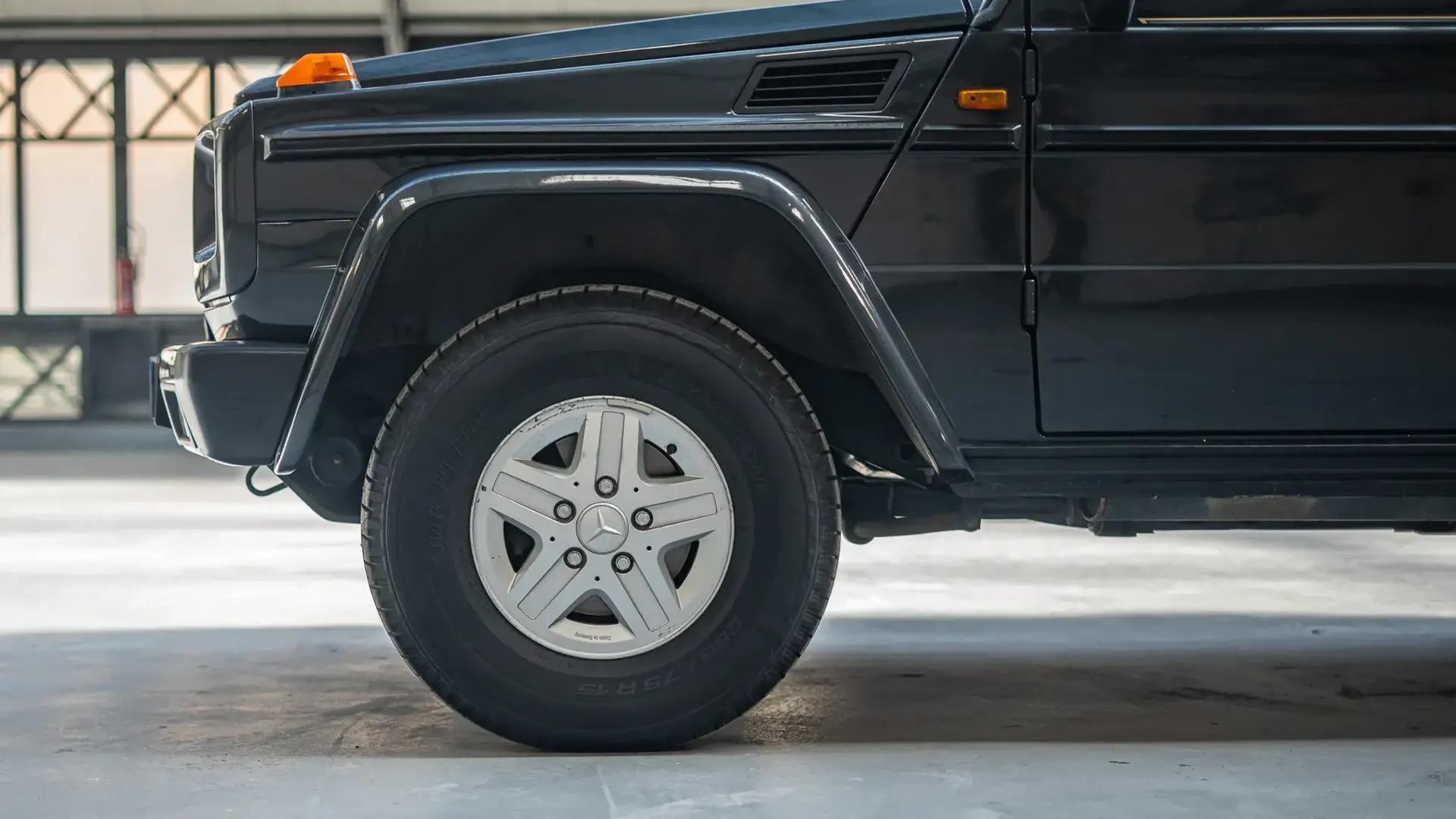 Mercedes-Benz 300GE — photo 7