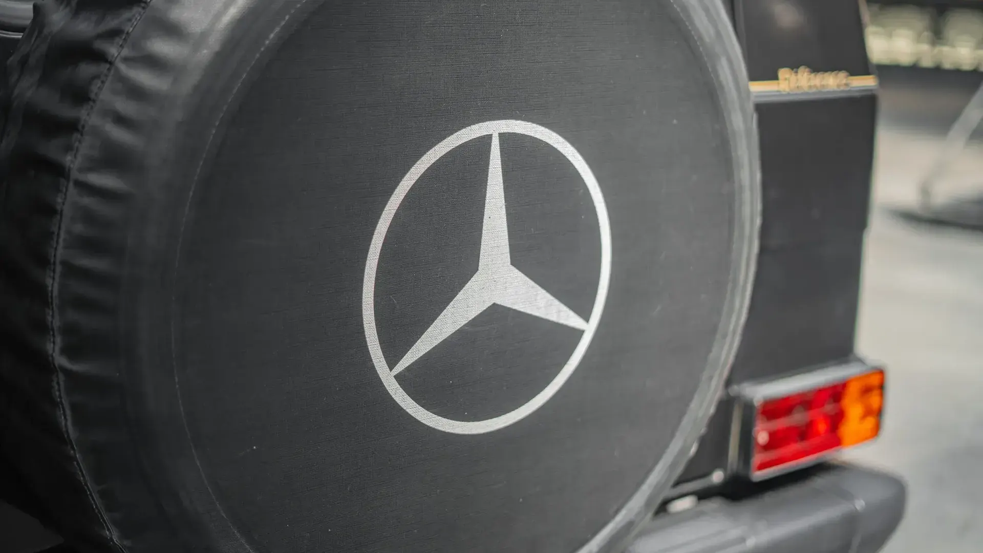 Mercedes-Benz 300GE — photo 31