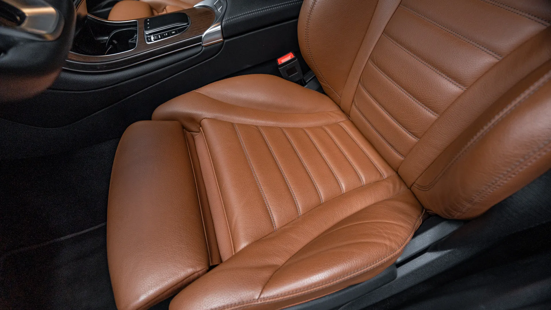 Mercedes-Benz GLC — photo 24