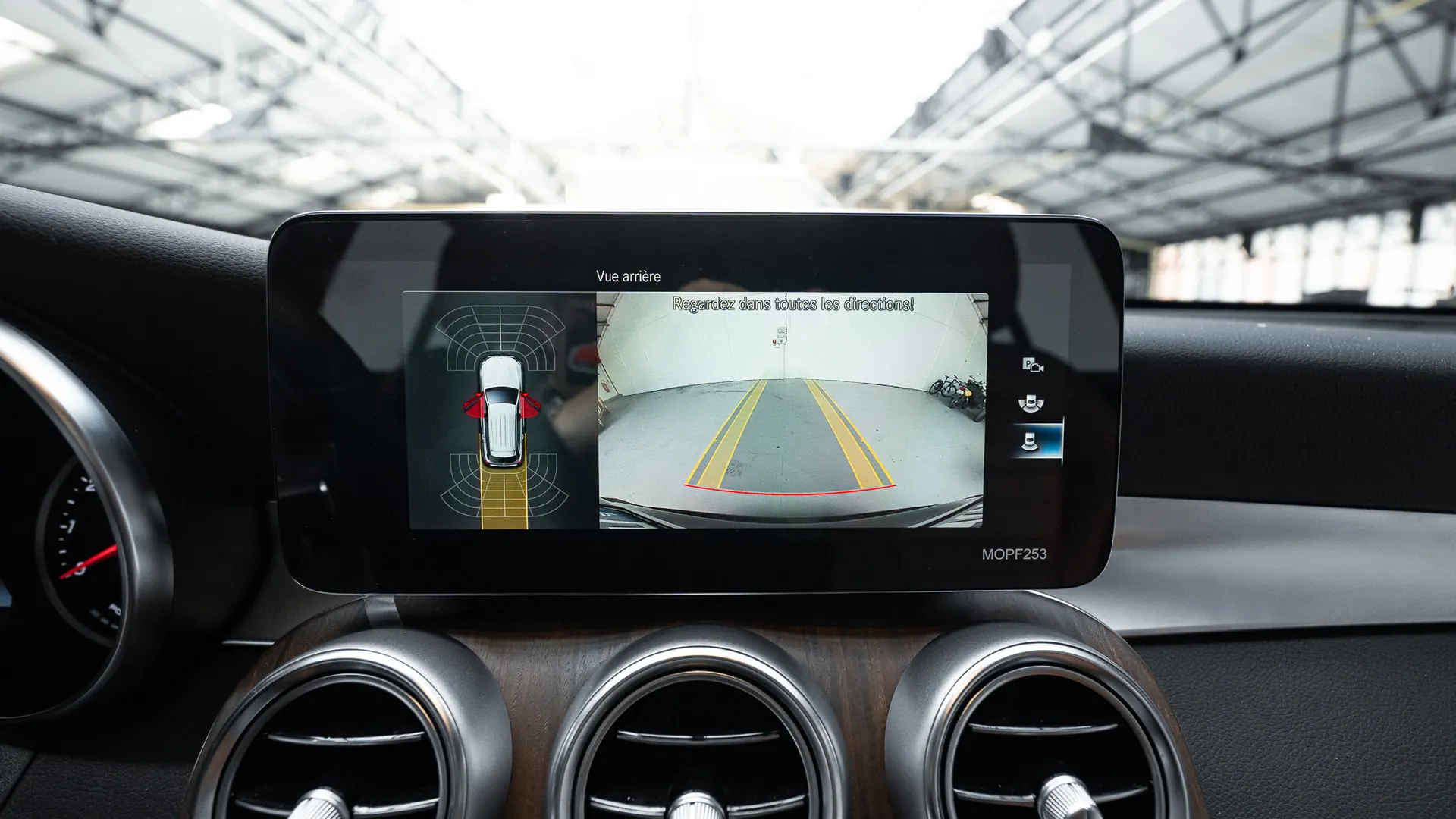 Mercedes-Benz GLC — photo 19