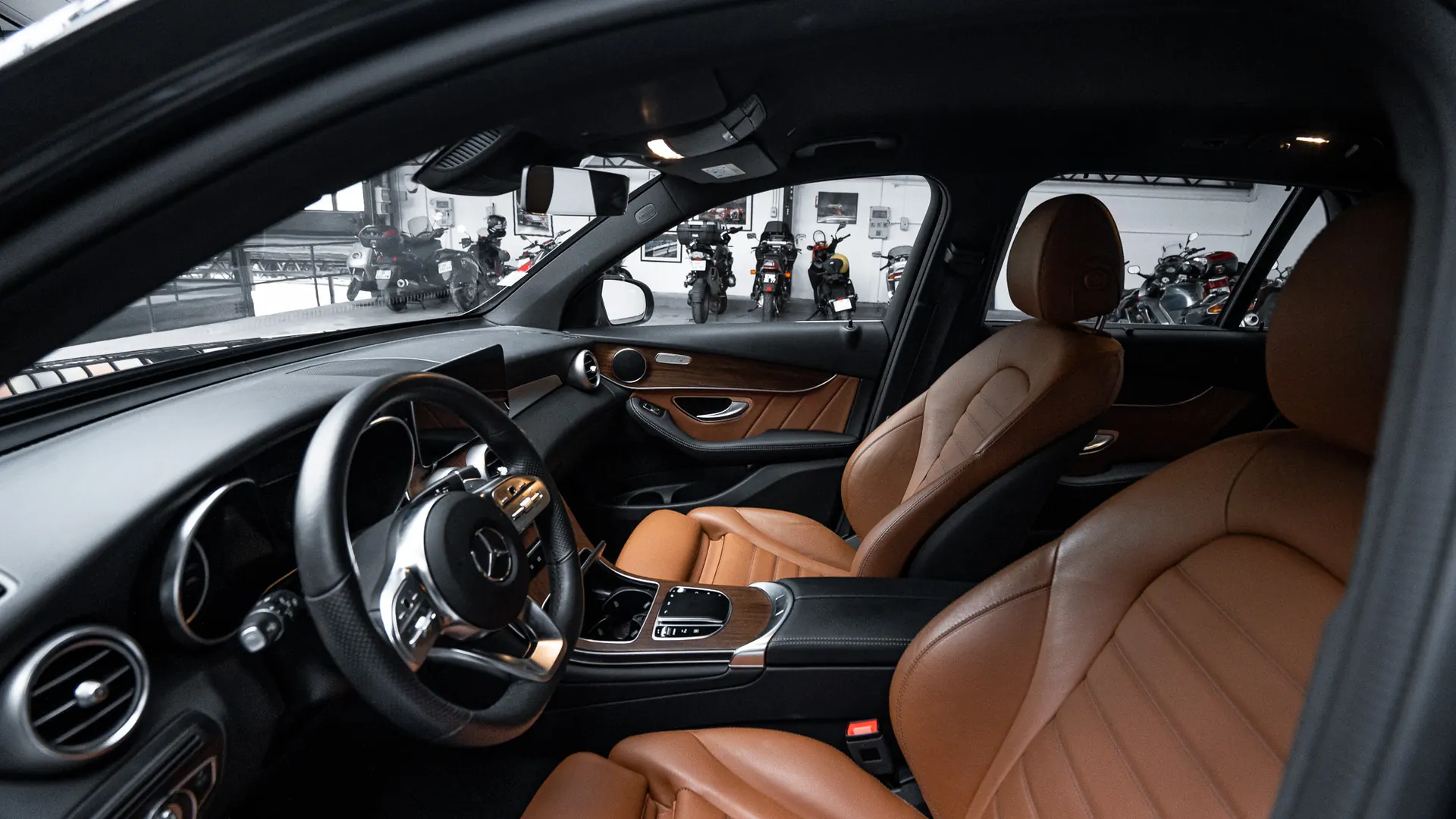 Mercedes-Benz GLC — photo 9