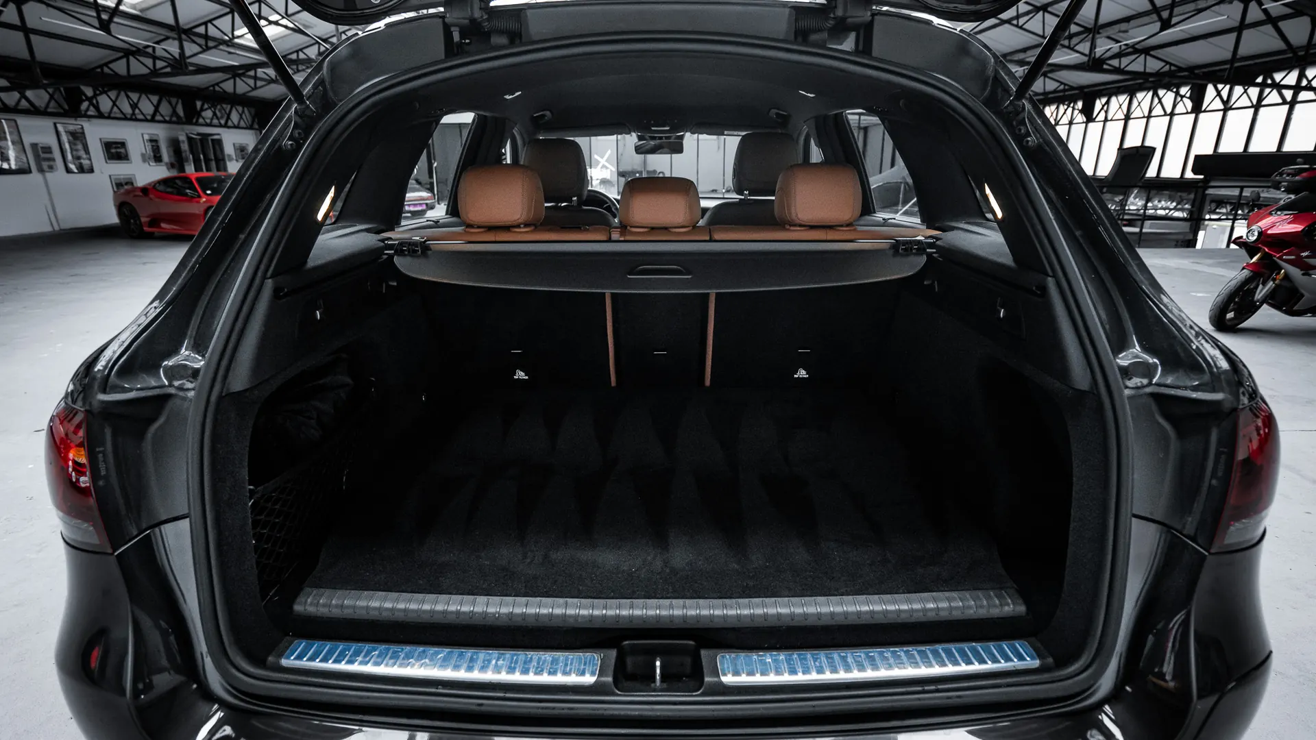 Mercedes-Benz GLC — photo 30